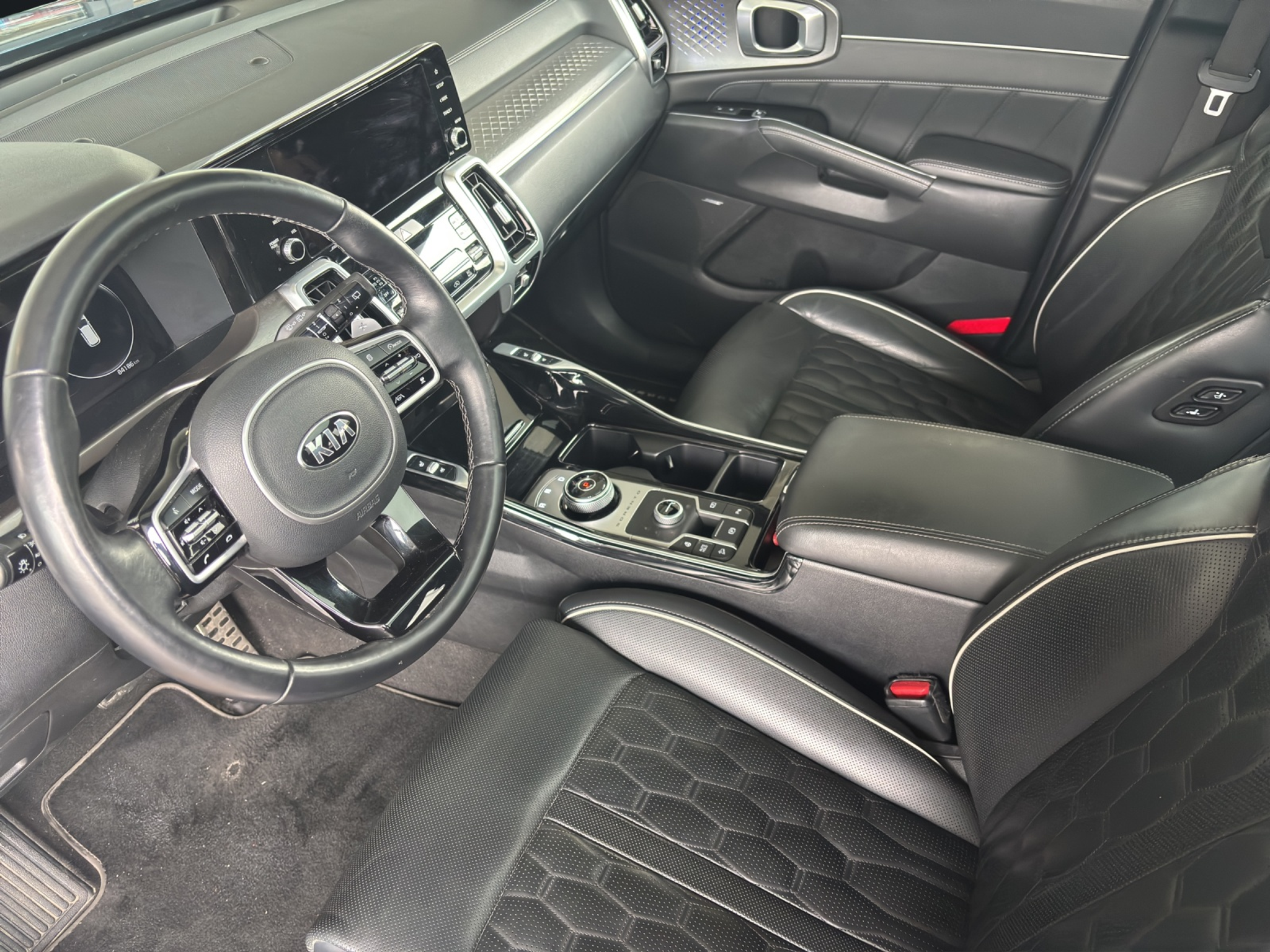 listing desktop thumbnail image 8