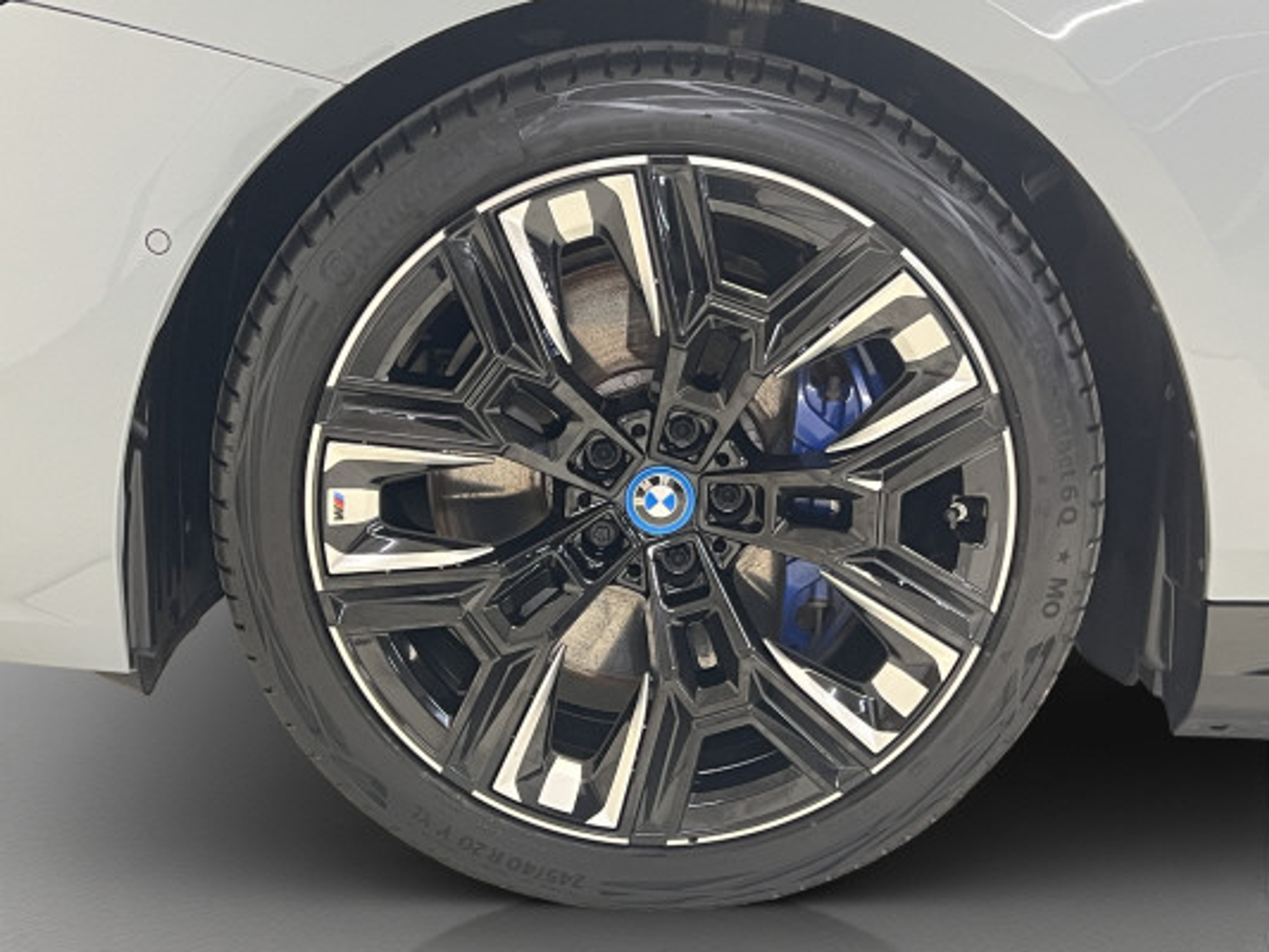 listing desktop thumbnail image 7