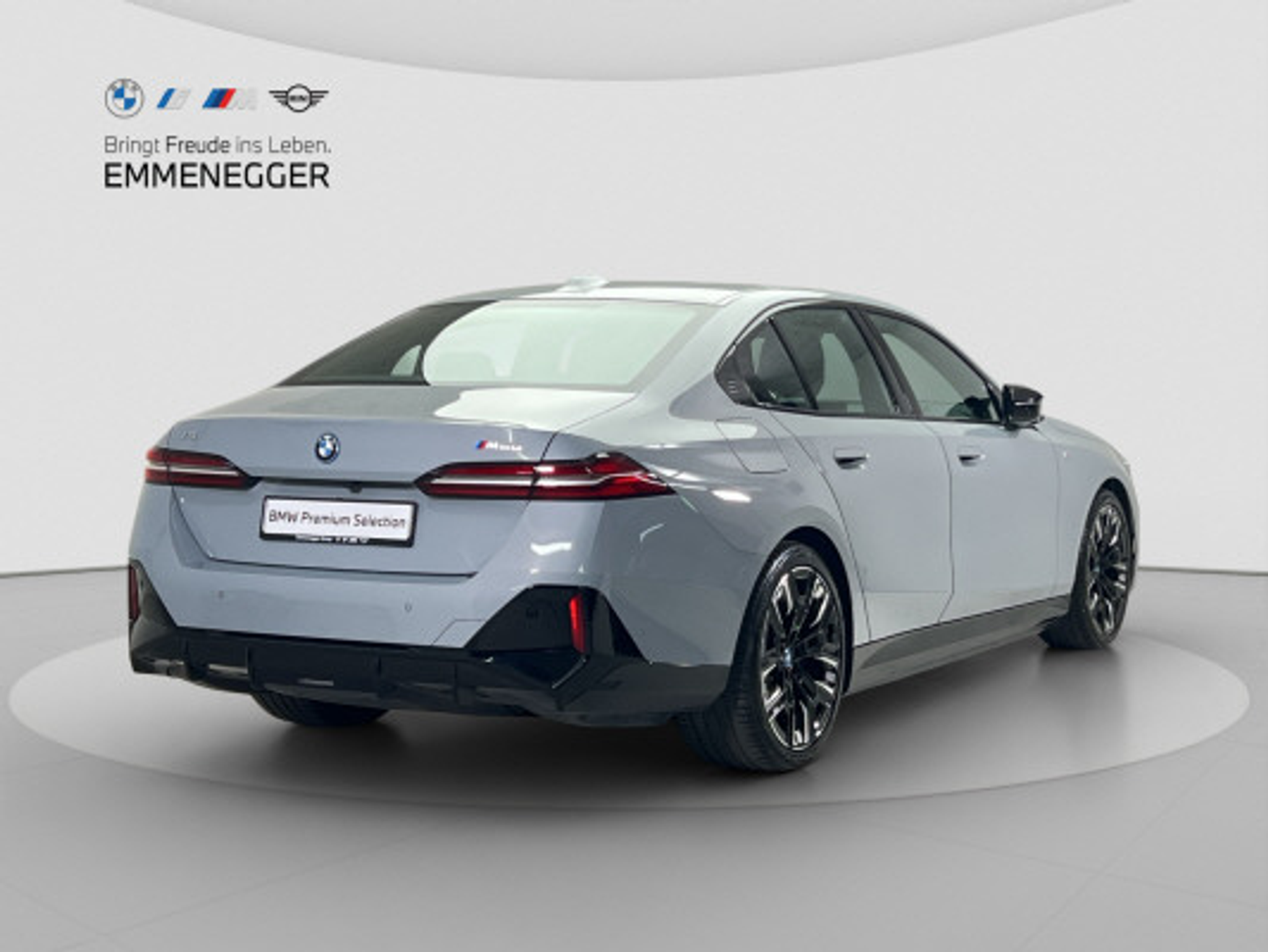 listing desktop thumbnail image 4