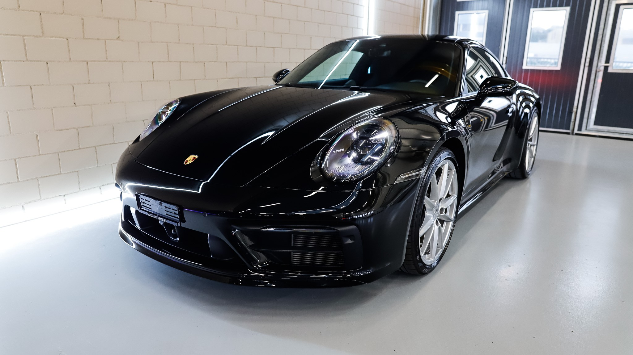 car-image-1