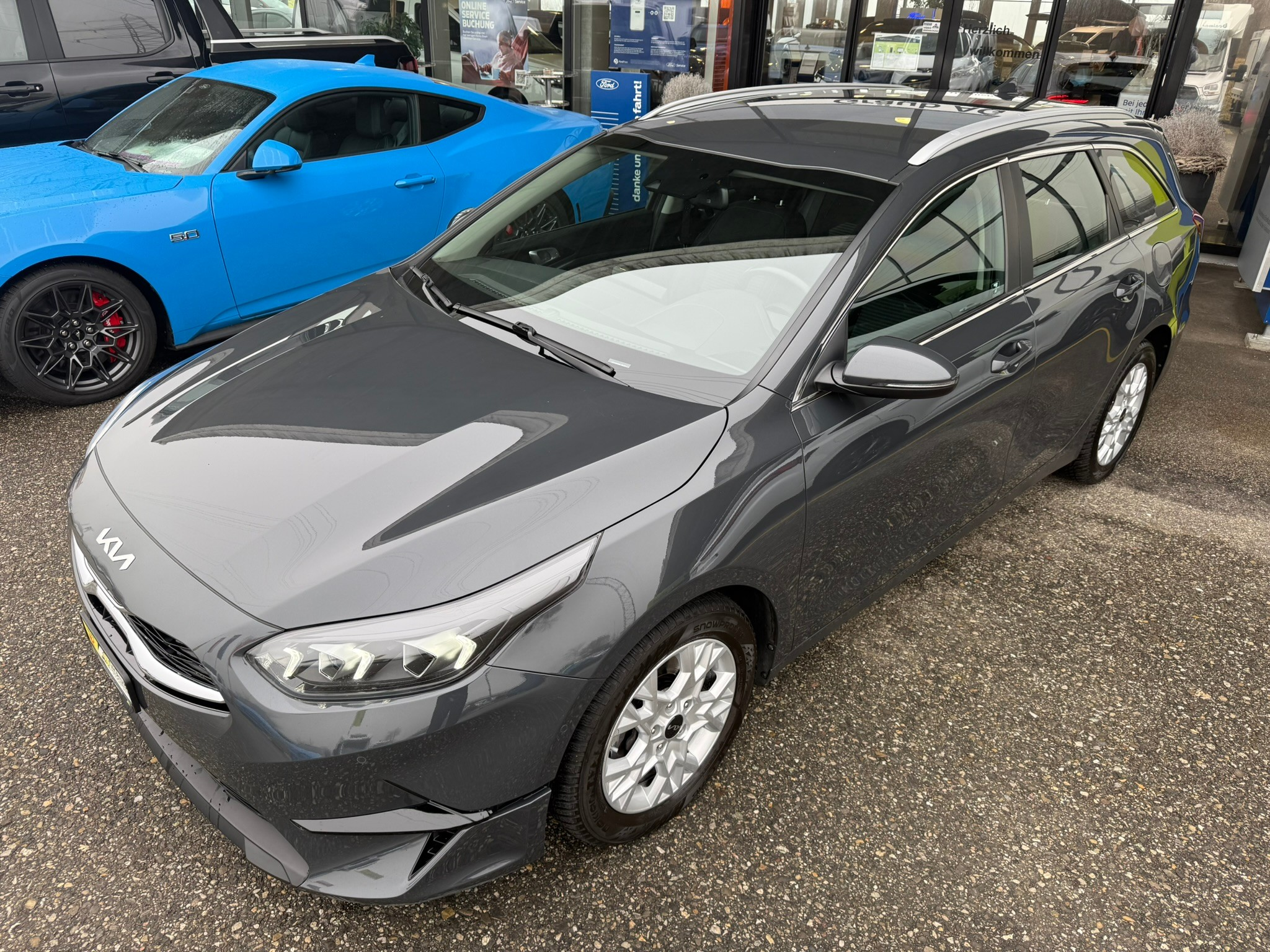 listing desktop thumbnail image 2