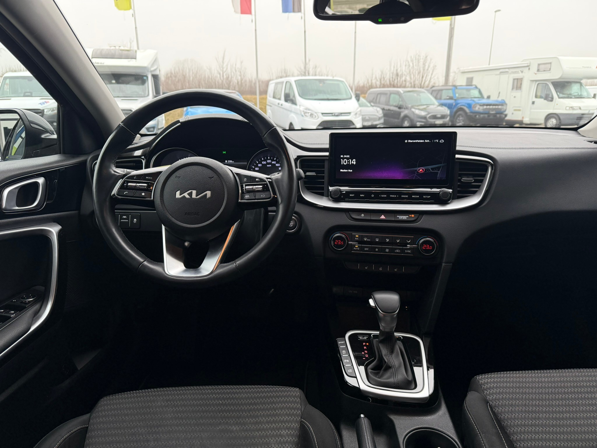 listing desktop thumbnail image 8