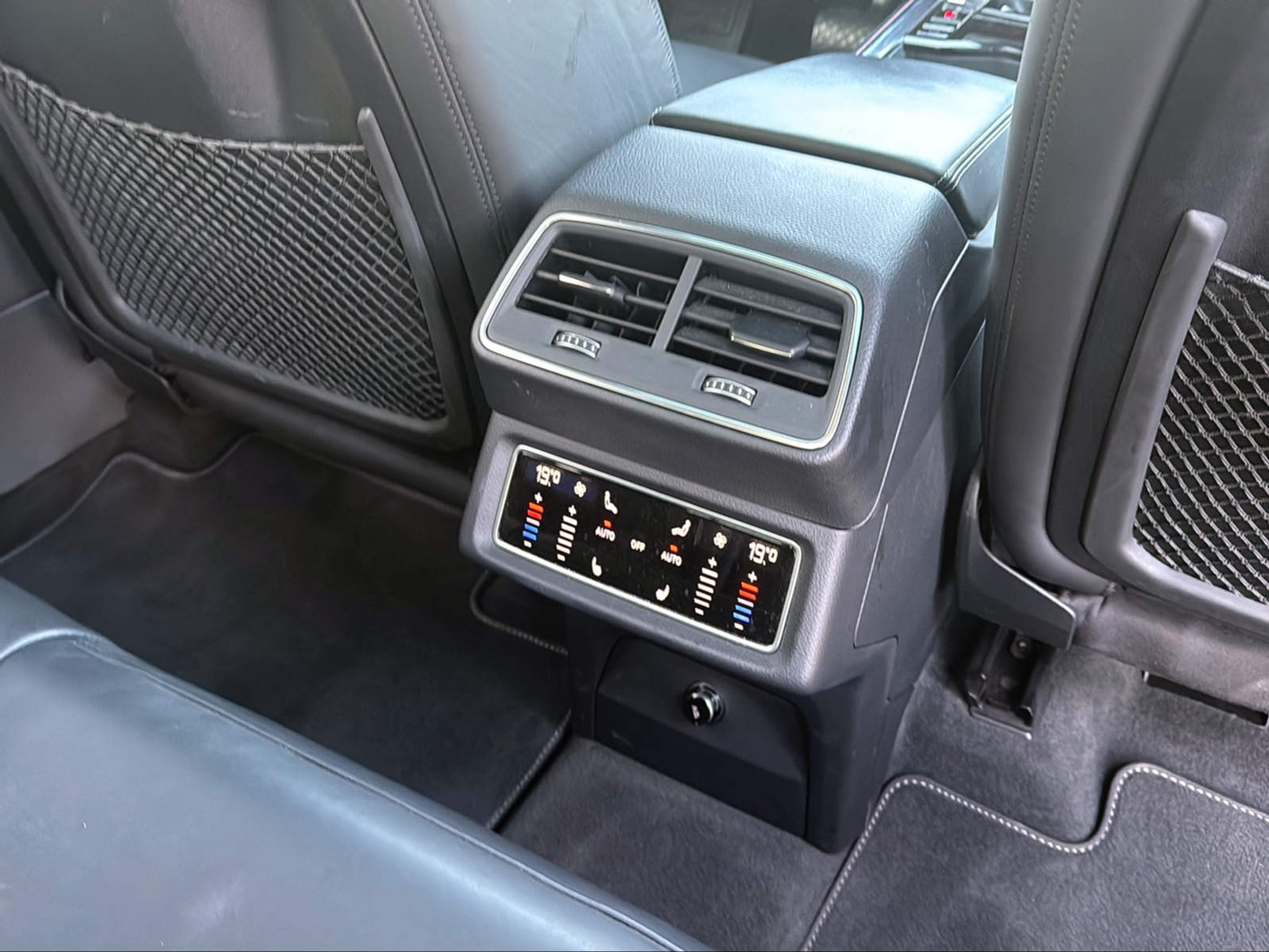 listing desktop thumbnail image 16