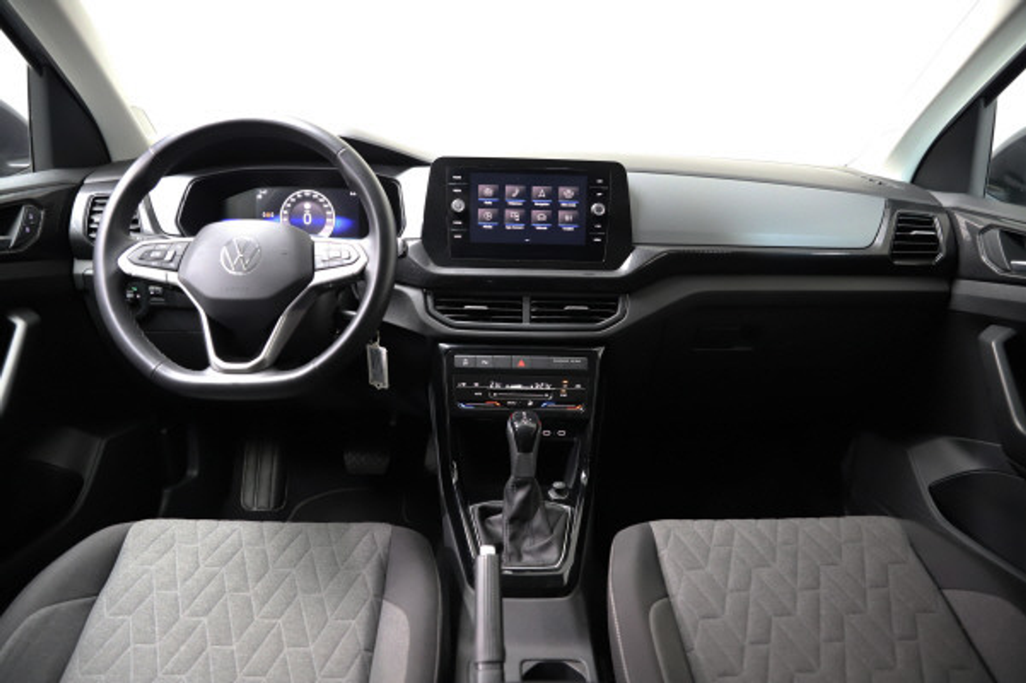 listing desktop thumbnail image 9