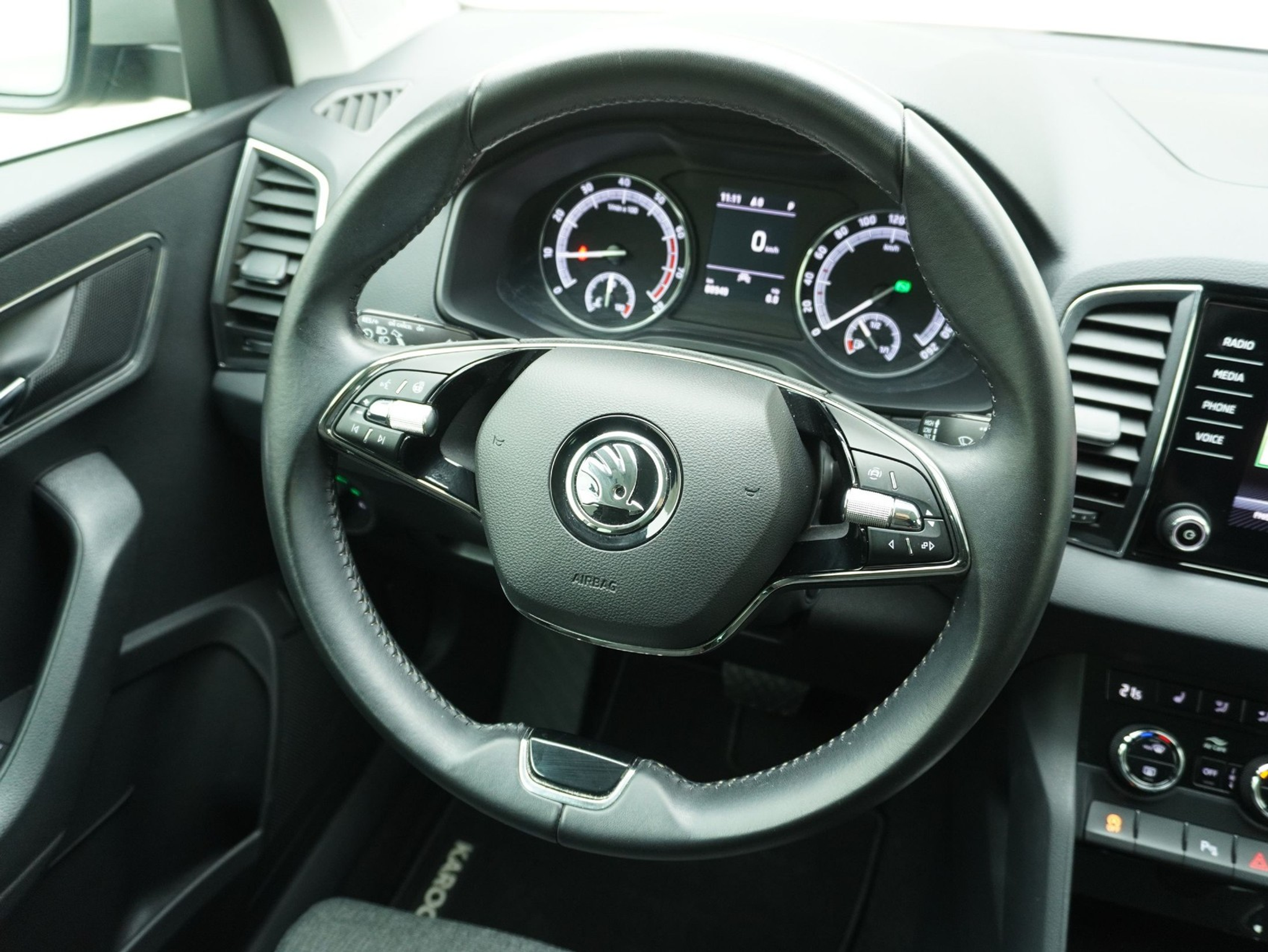 listing desktop thumbnail image 8