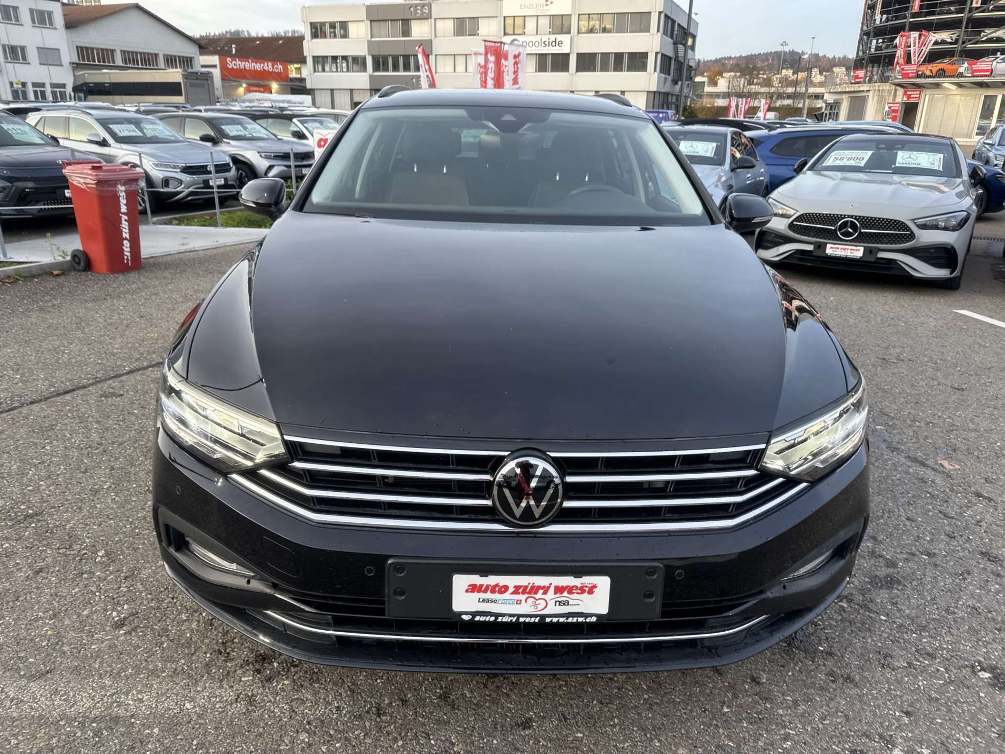 listing desktop thumbnail image 13