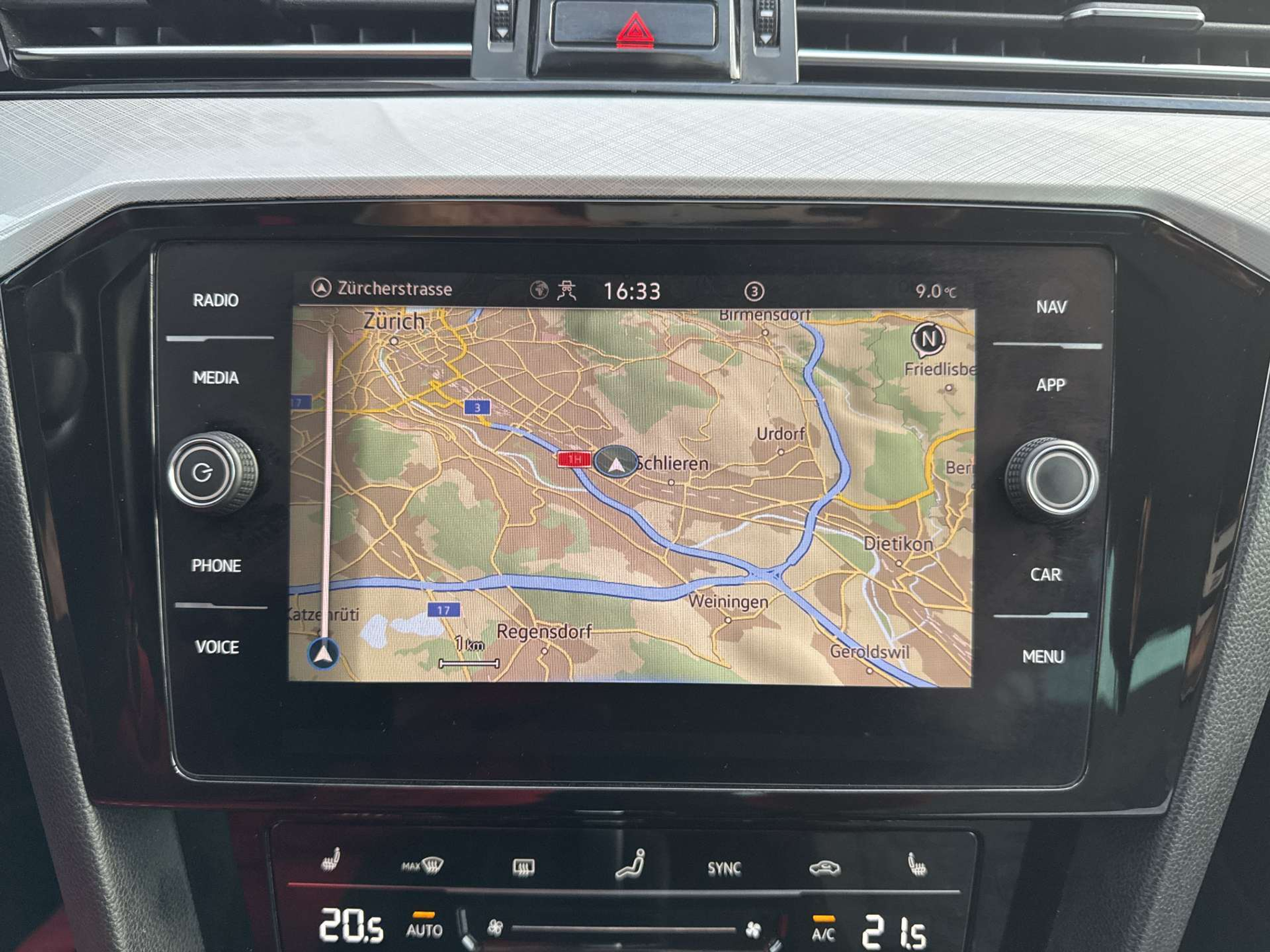 listing desktop thumbnail image 1