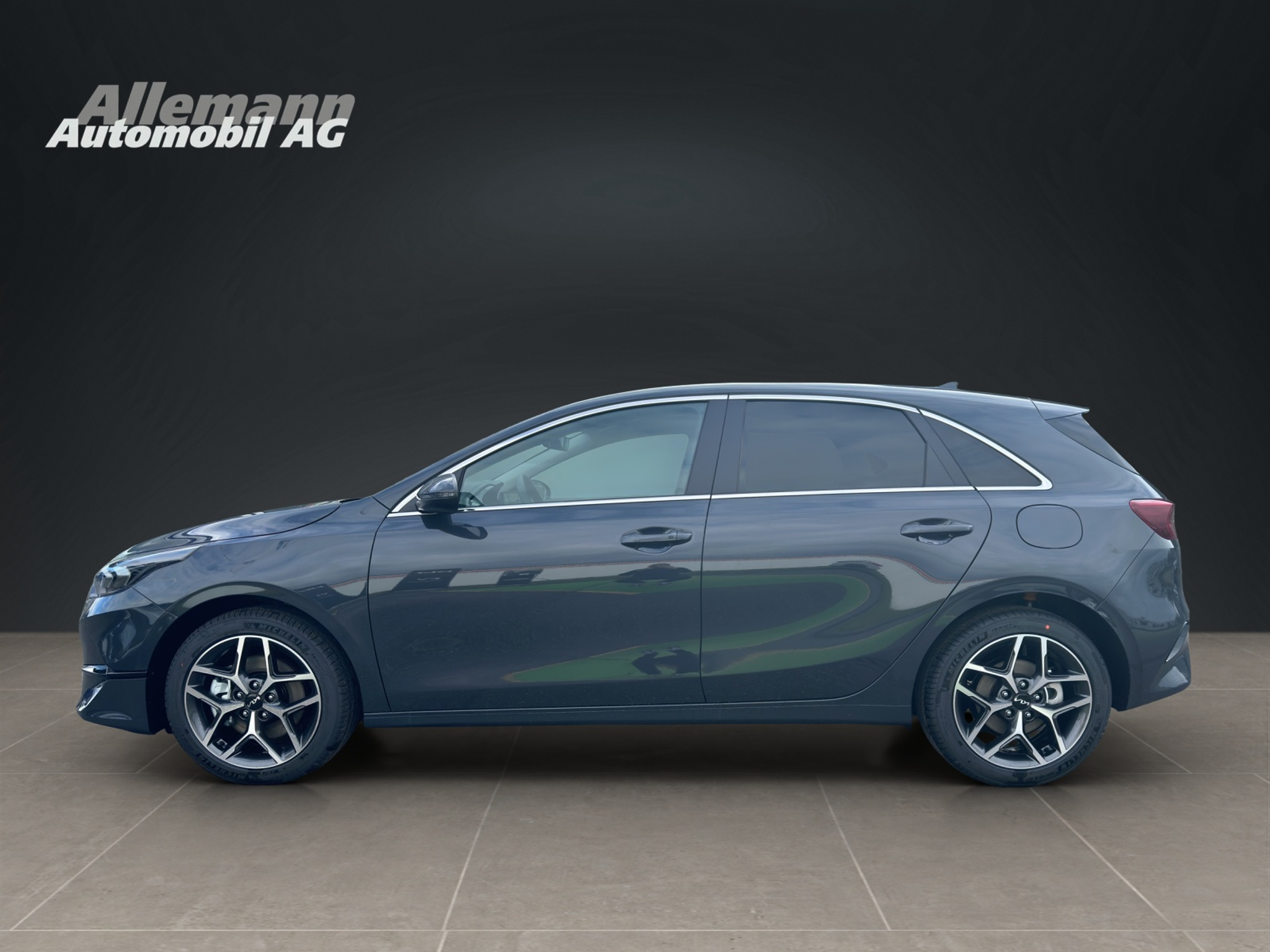 listing desktop thumbnail image 2