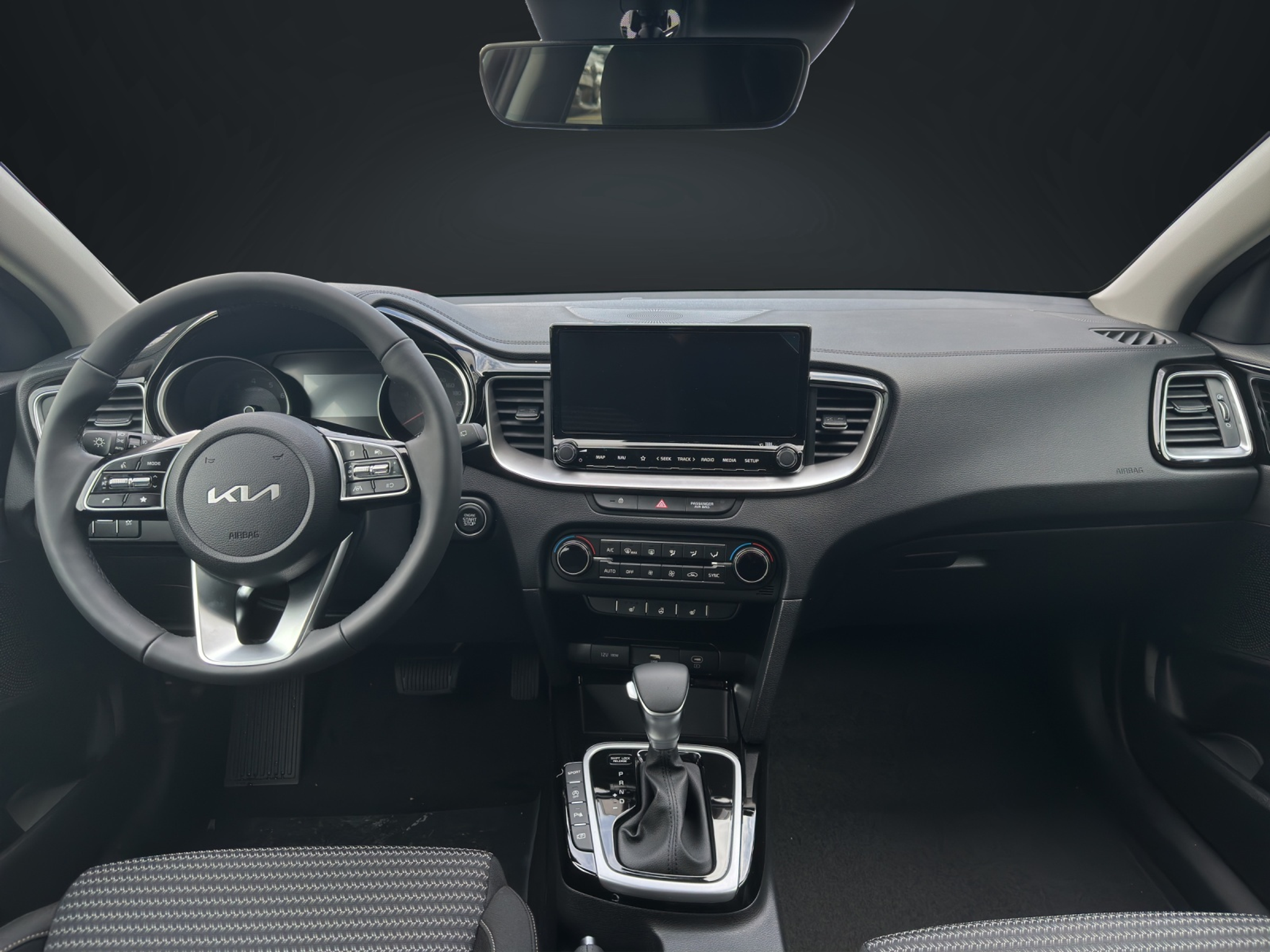 listing desktop thumbnail image 11