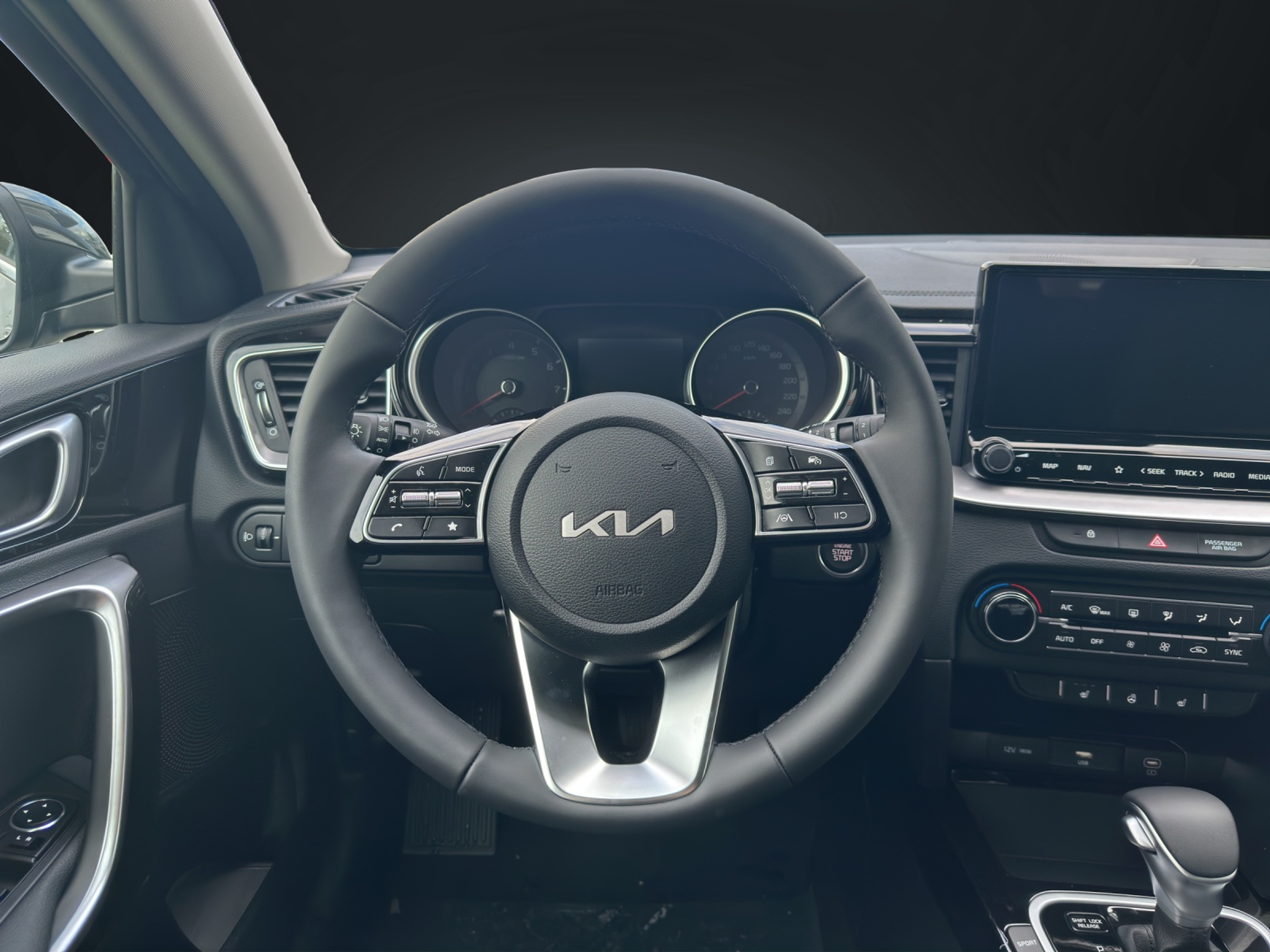 listing desktop thumbnail image 9