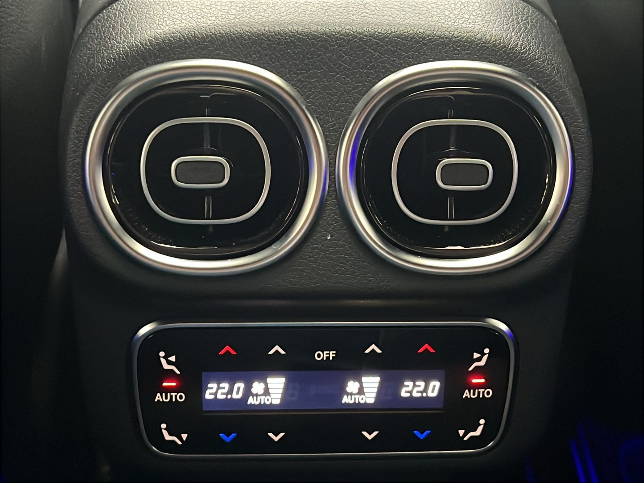 listing desktop thumbnail image 16