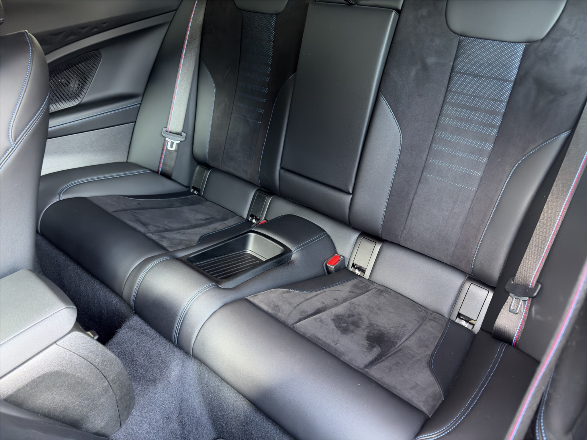 listing desktop thumbnail image 17