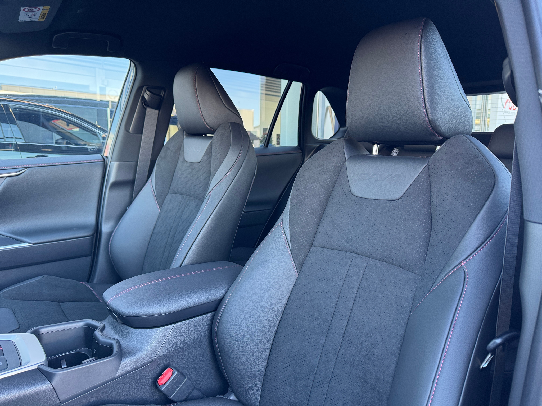 listing desktop thumbnail image 9