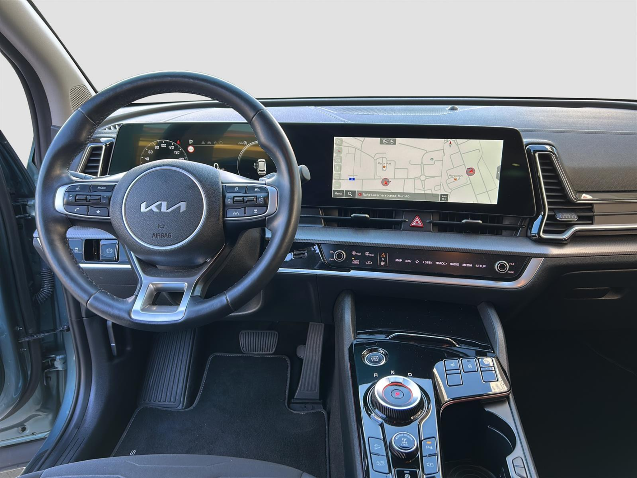 listing desktop thumbnail image 8