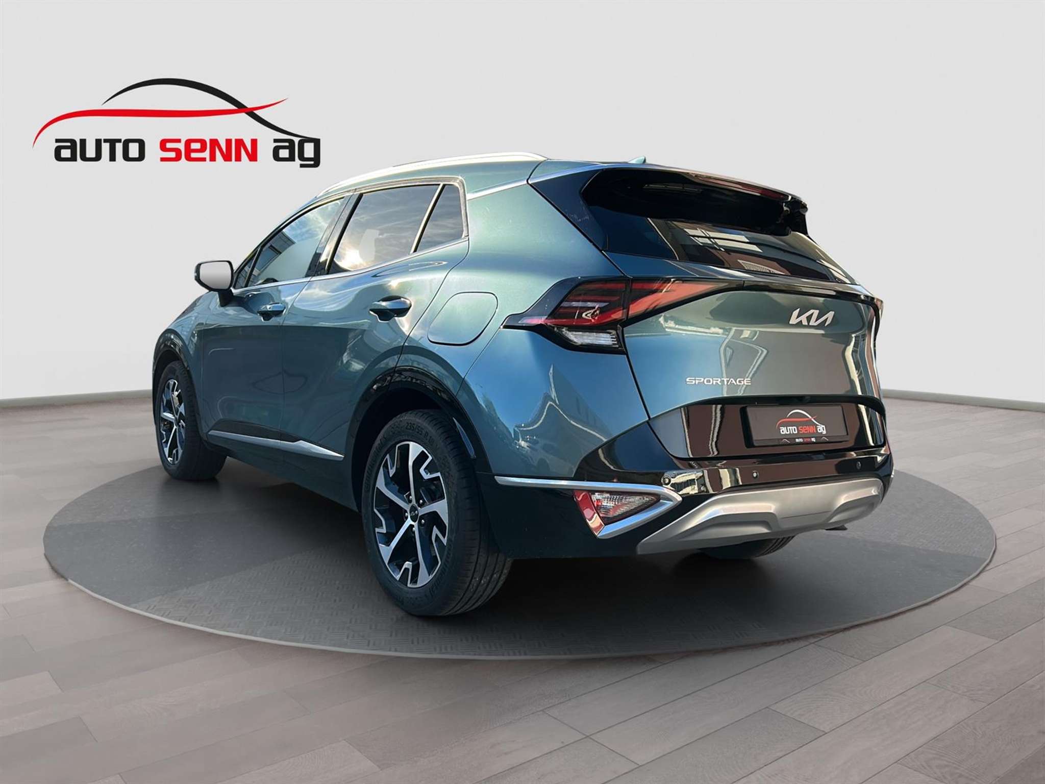 listing desktop thumbnail image 2