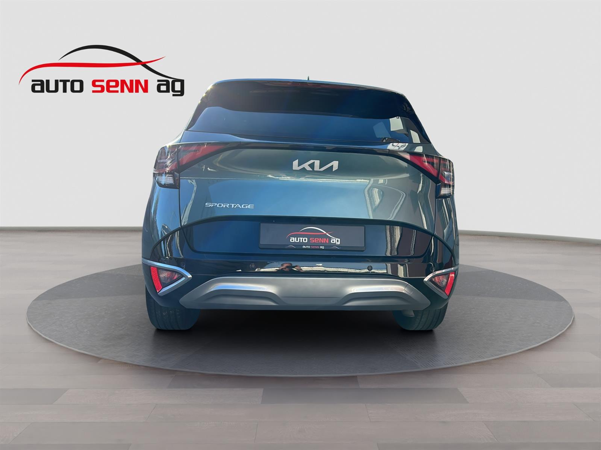 listing desktop thumbnail image 3