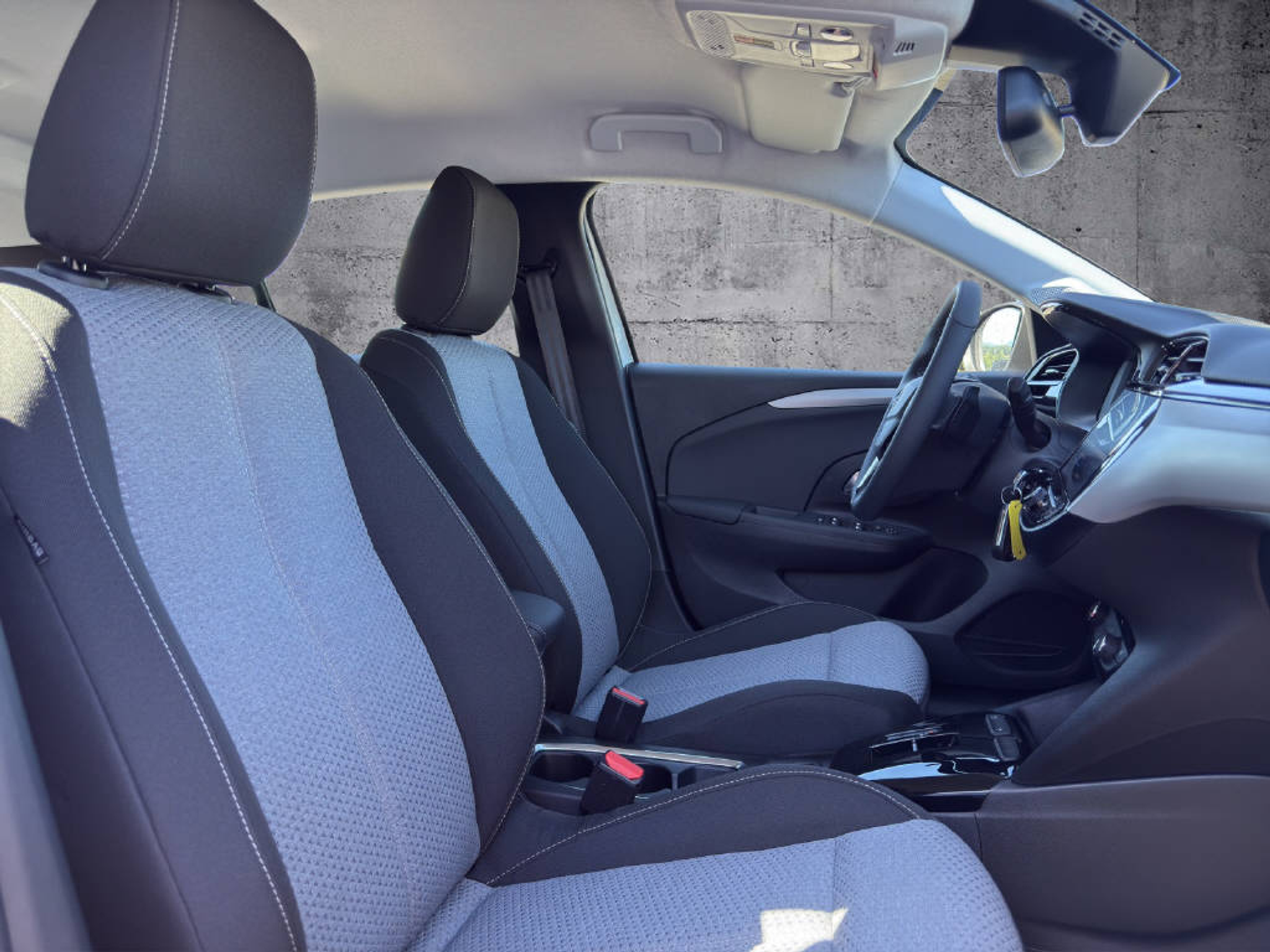 listing desktop thumbnail image 9