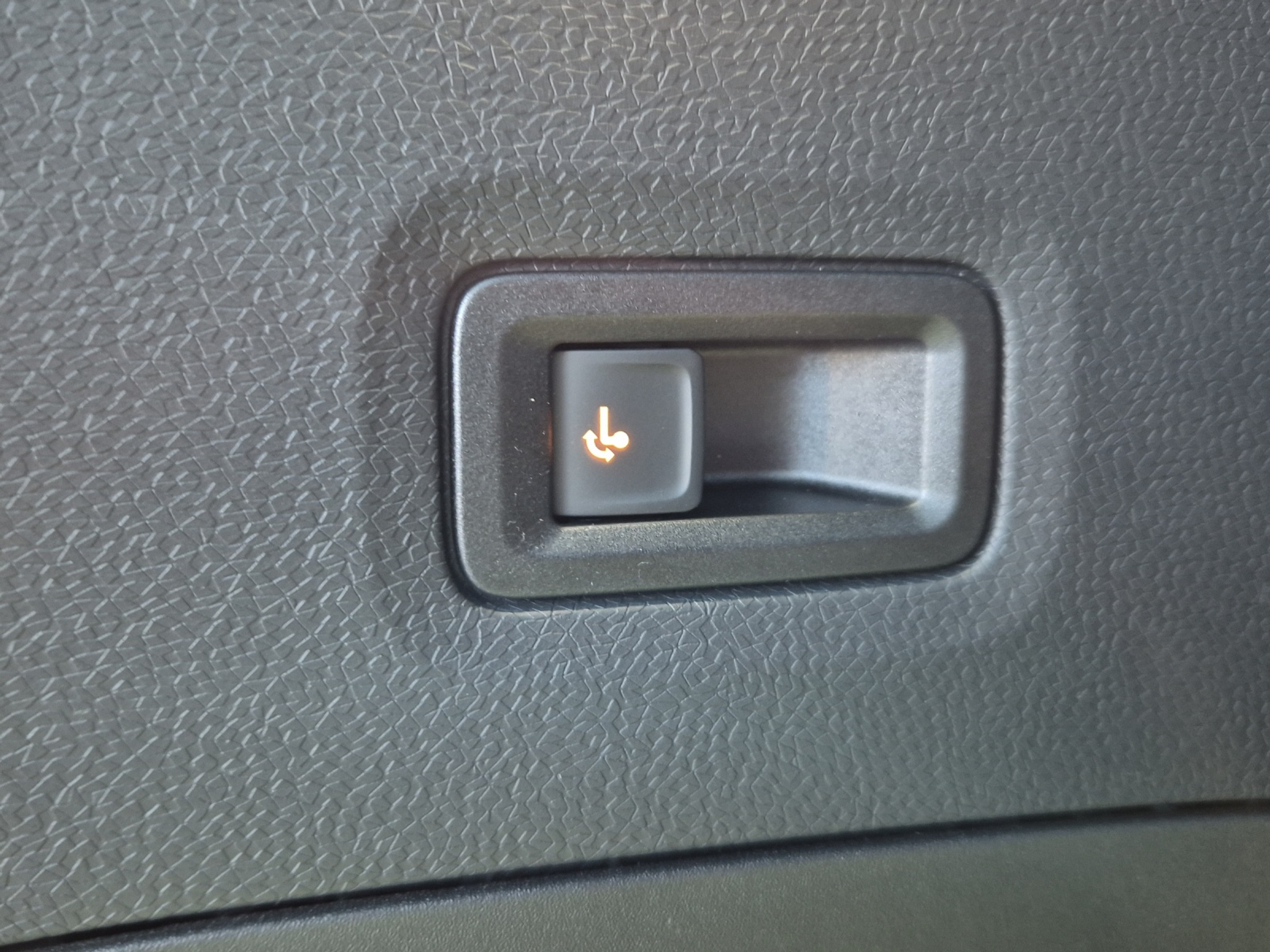 listing desktop thumbnail image 10