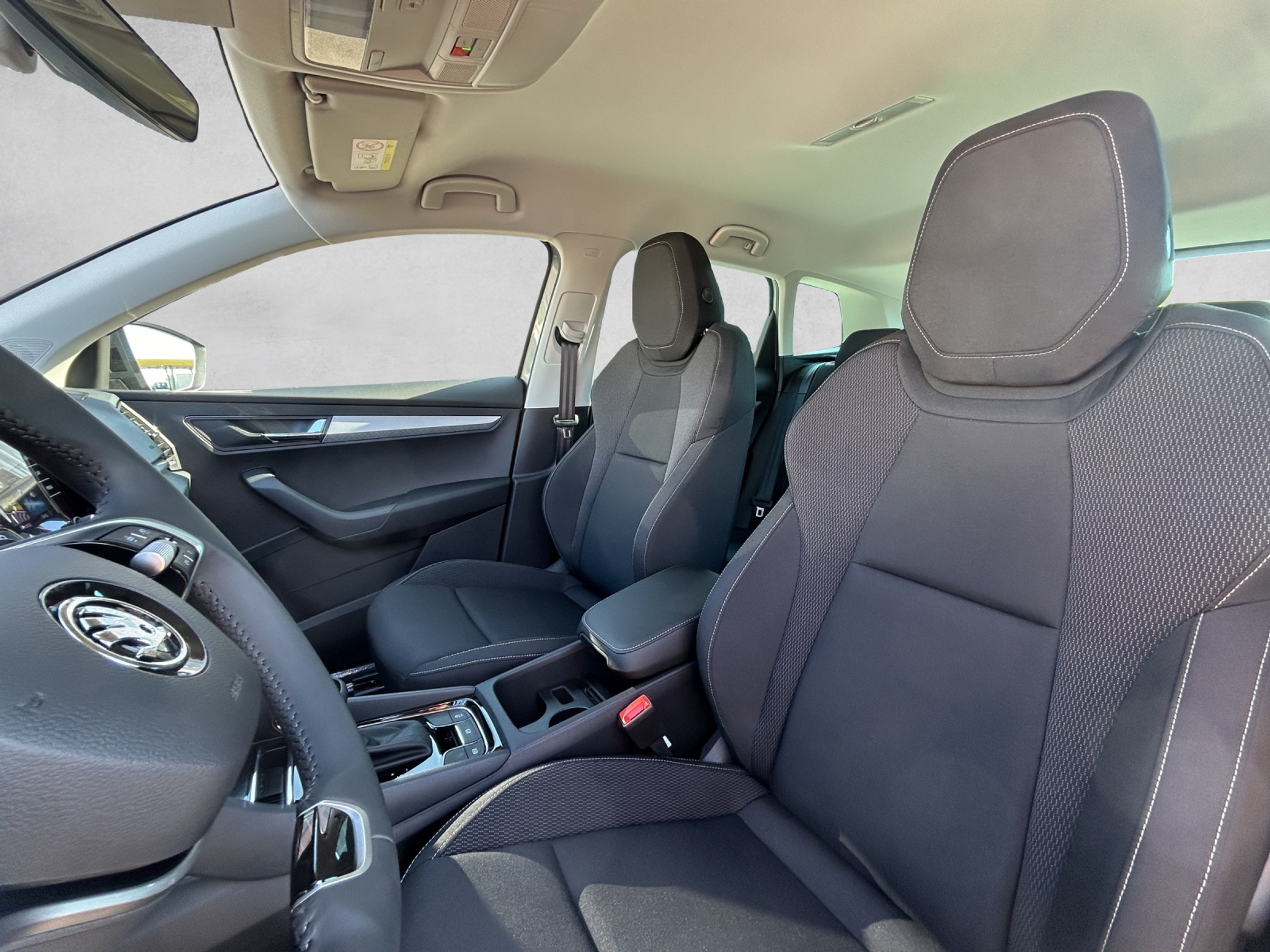 listing desktop thumbnail image 5