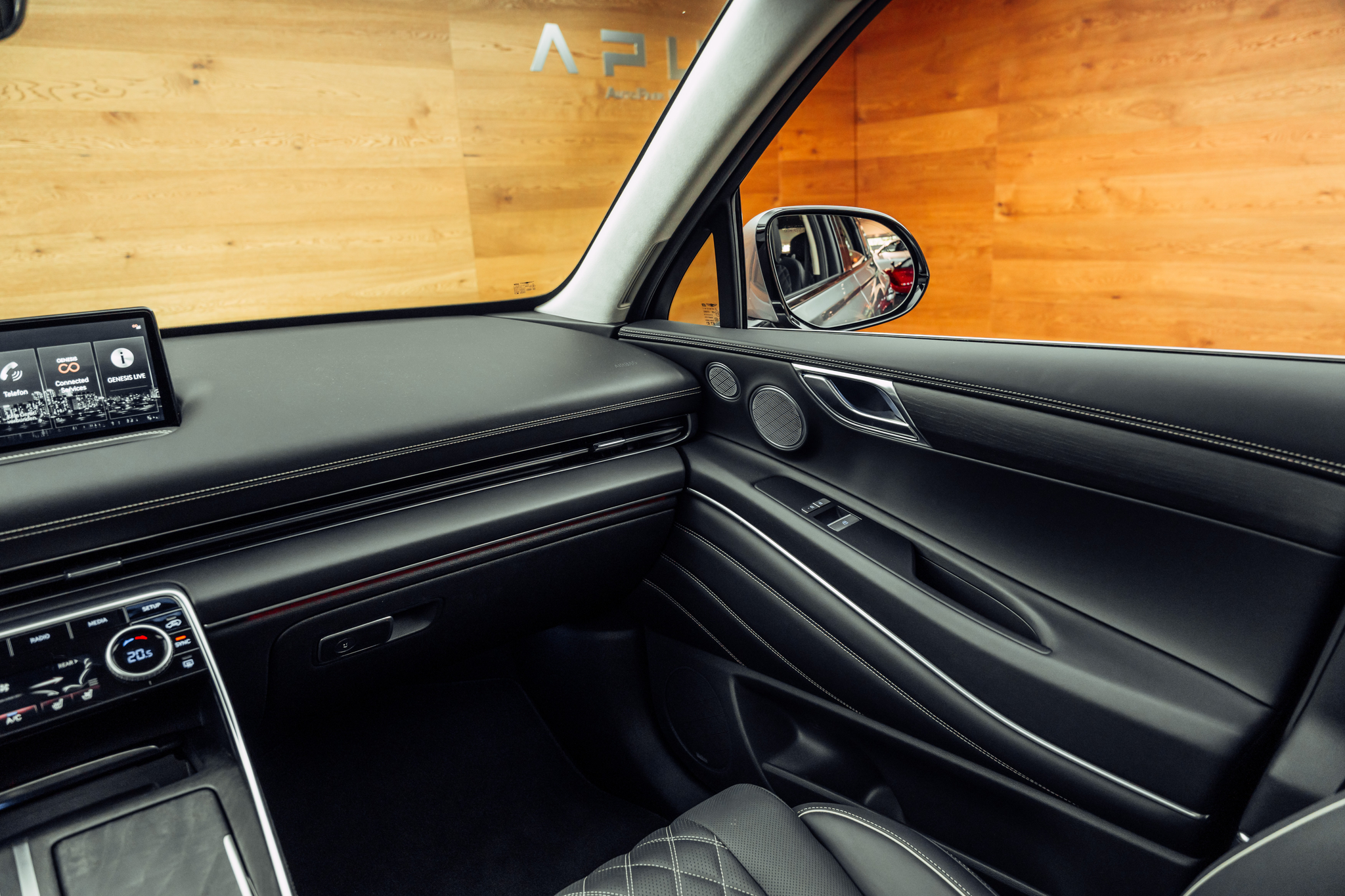 listing desktop thumbnail image 10