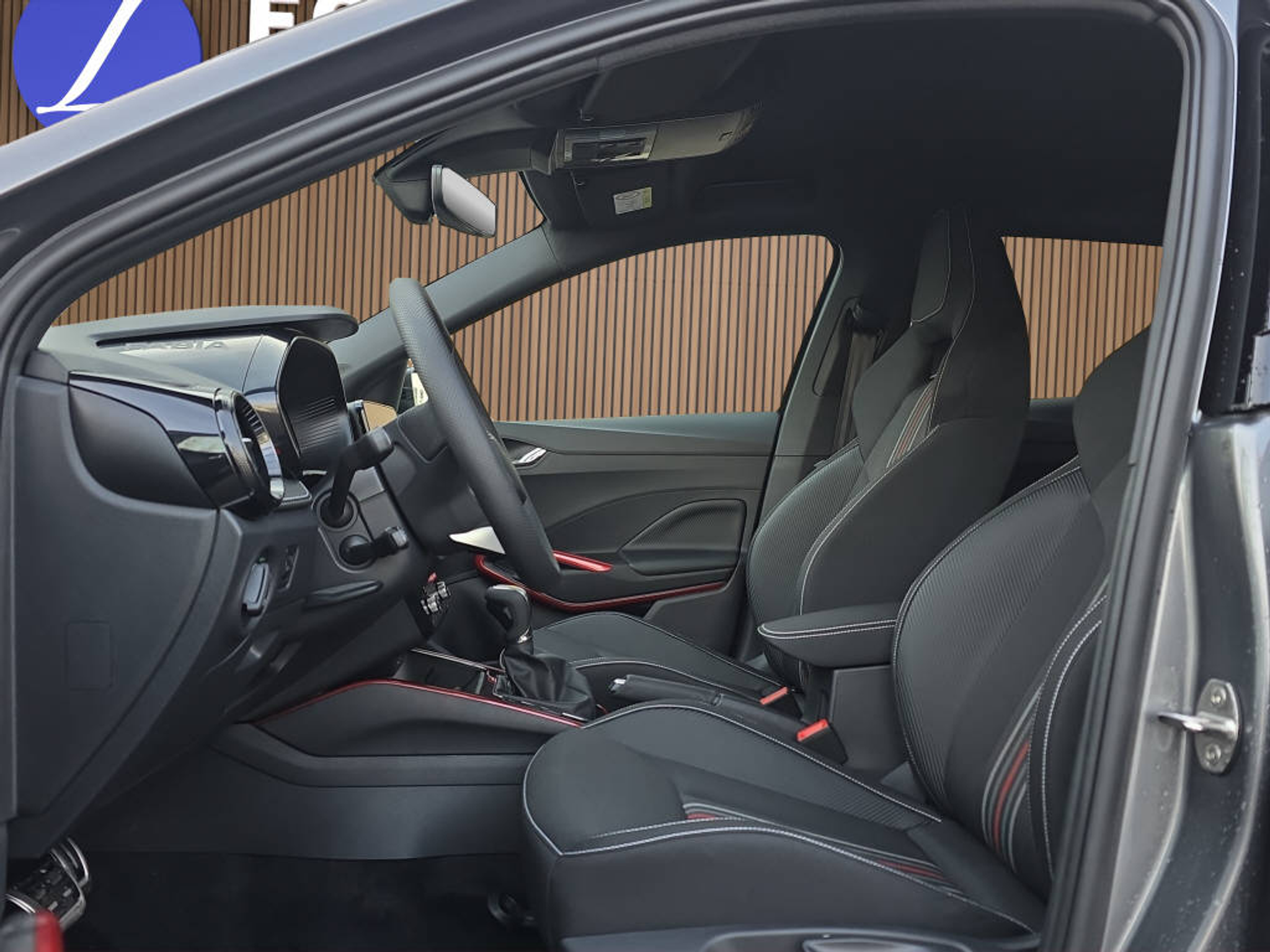 listing desktop thumbnail image 13