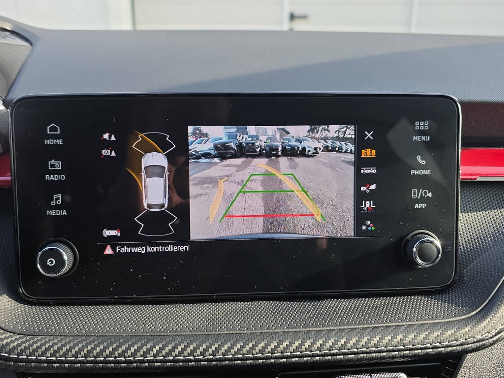 listing desktop thumbnail image 21