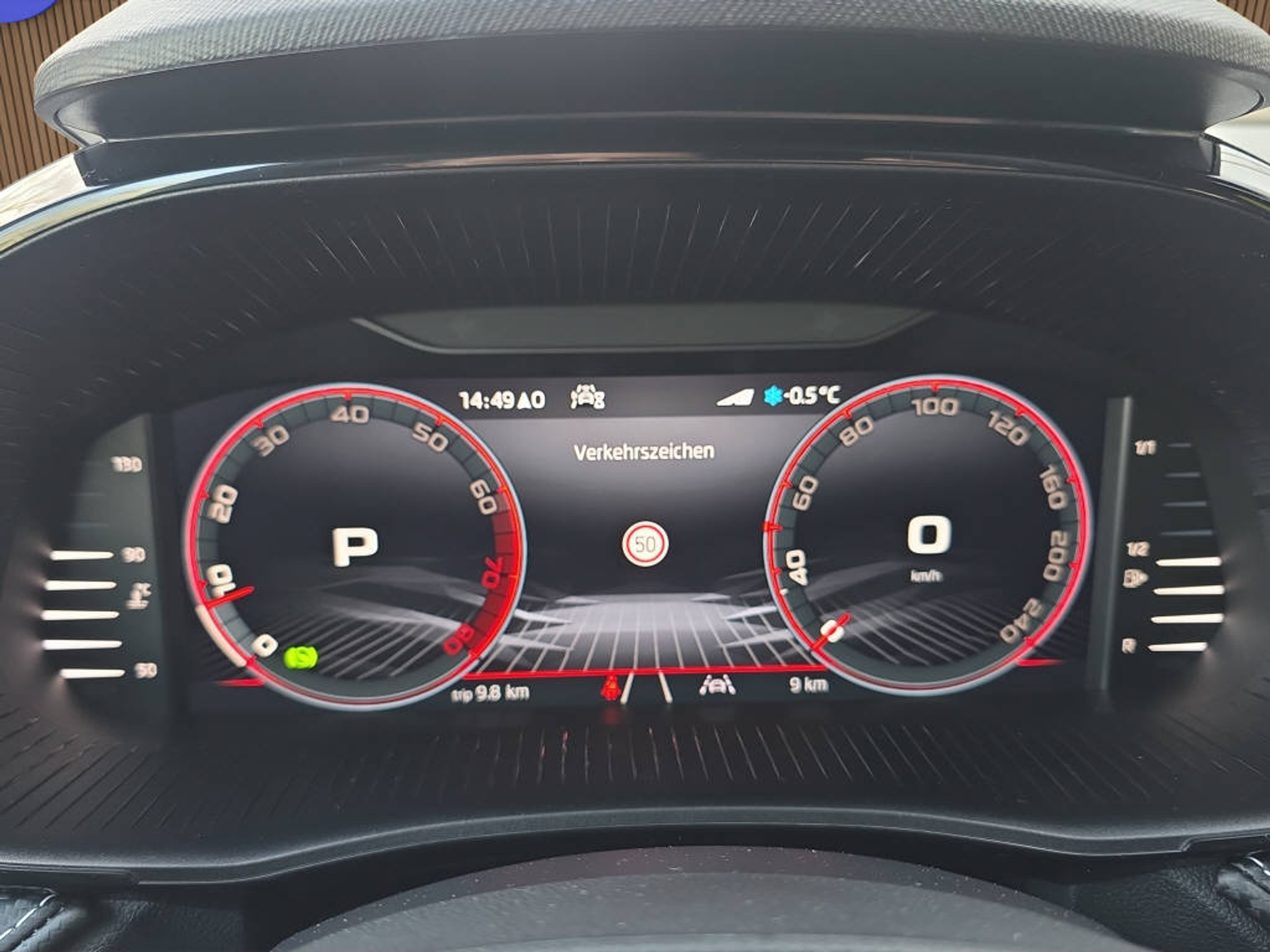 listing desktop thumbnail image 16