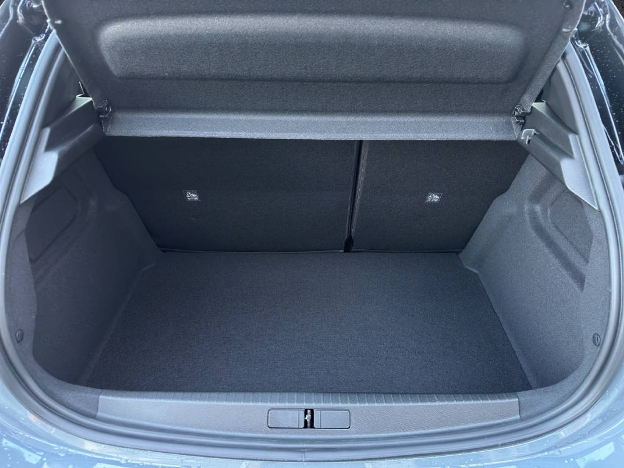 listing desktop thumbnail image 8