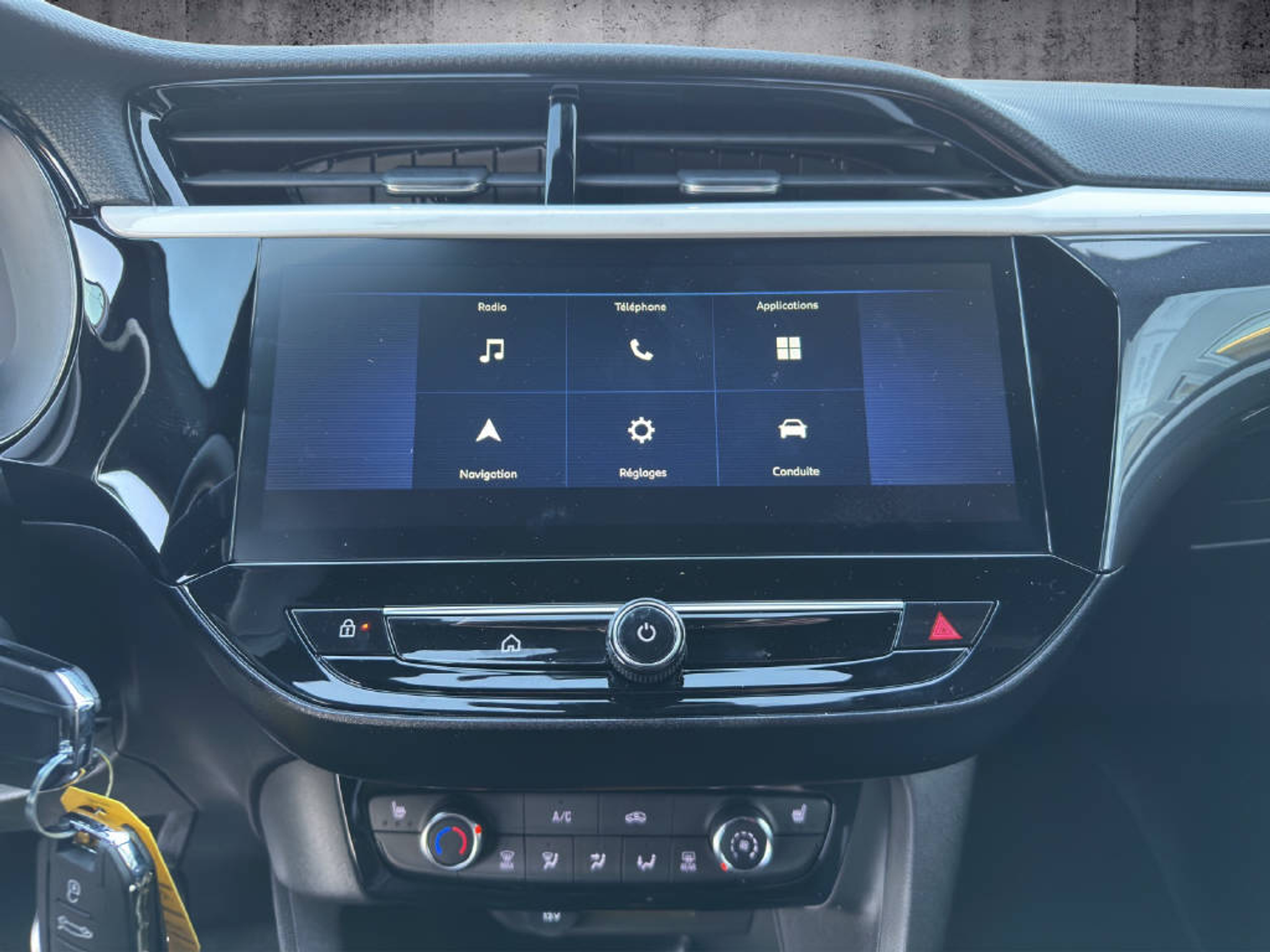 listing desktop thumbnail image 7