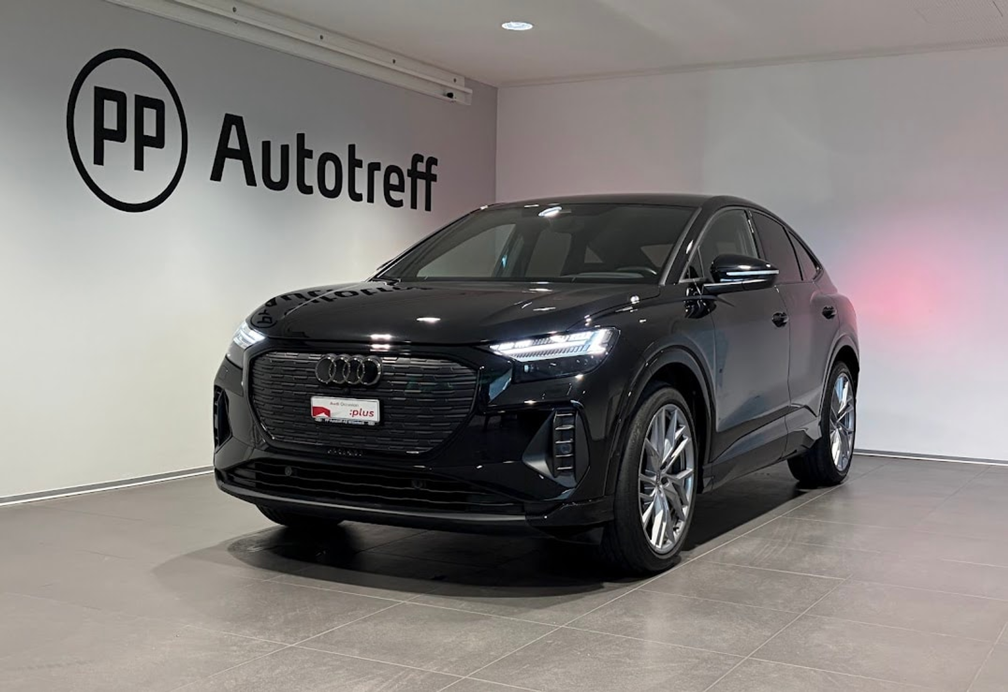 listing desktop thumbnail image 1