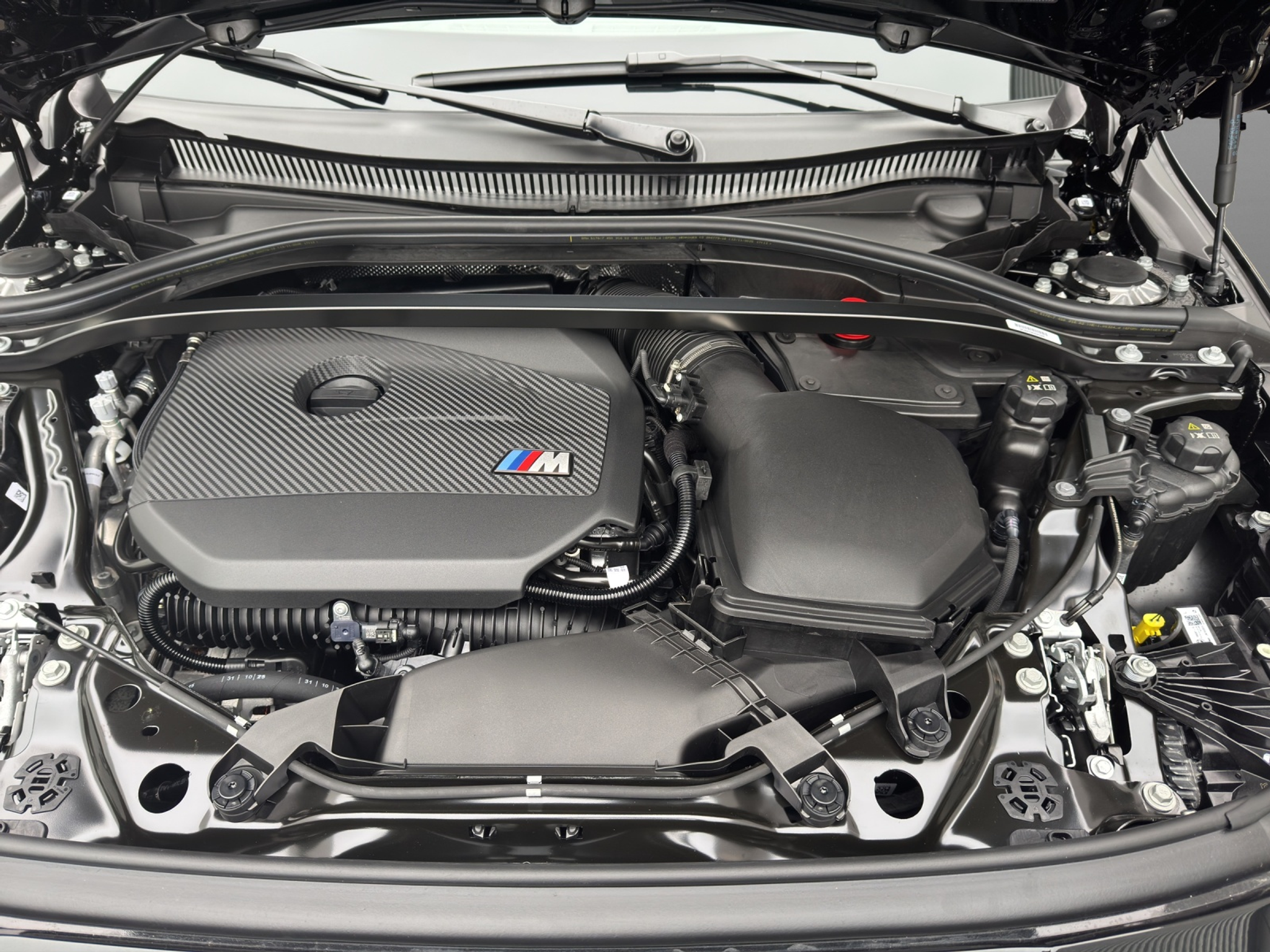 listing desktop thumbnail image 9