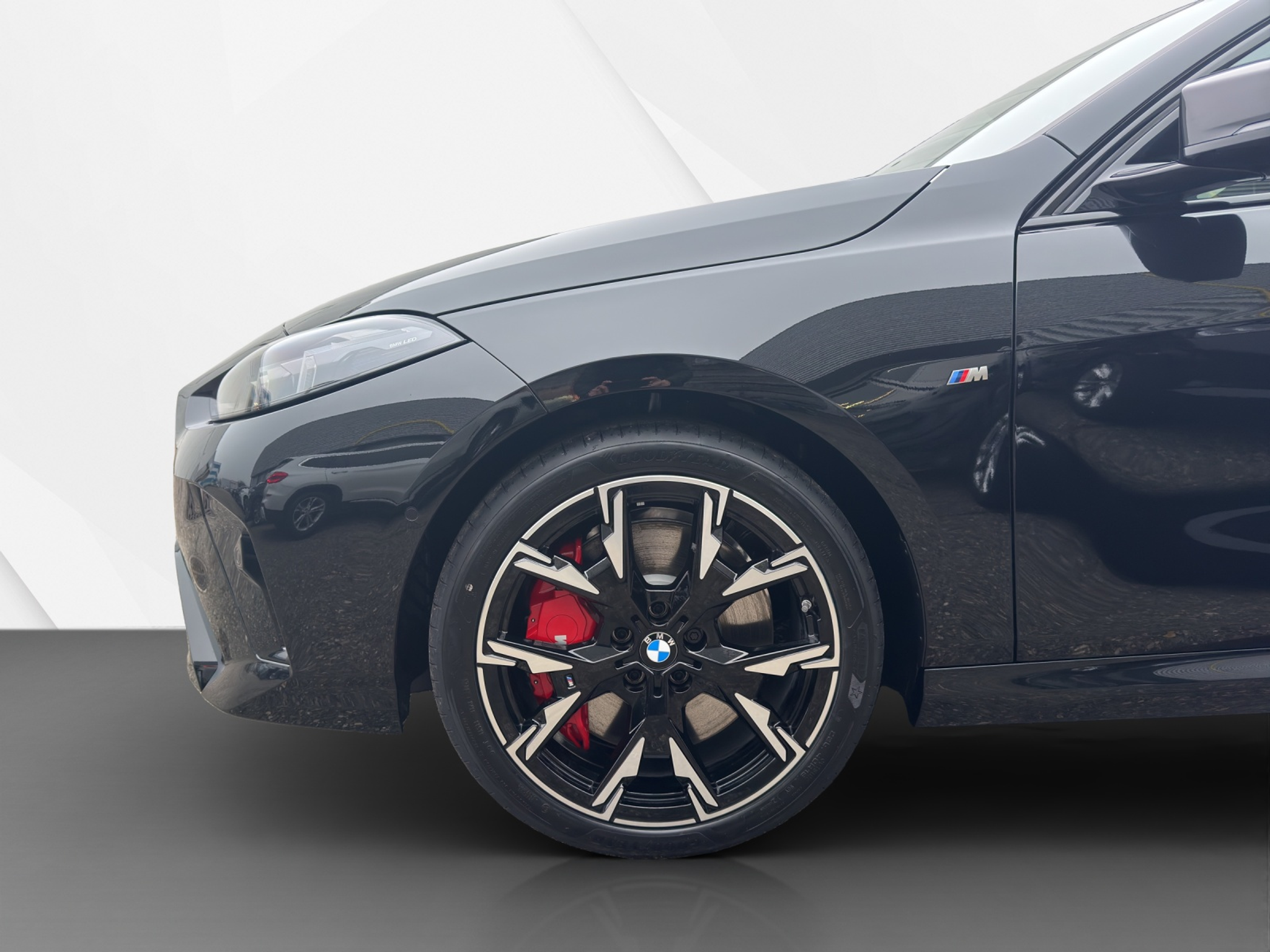 listing desktop thumbnail image 10