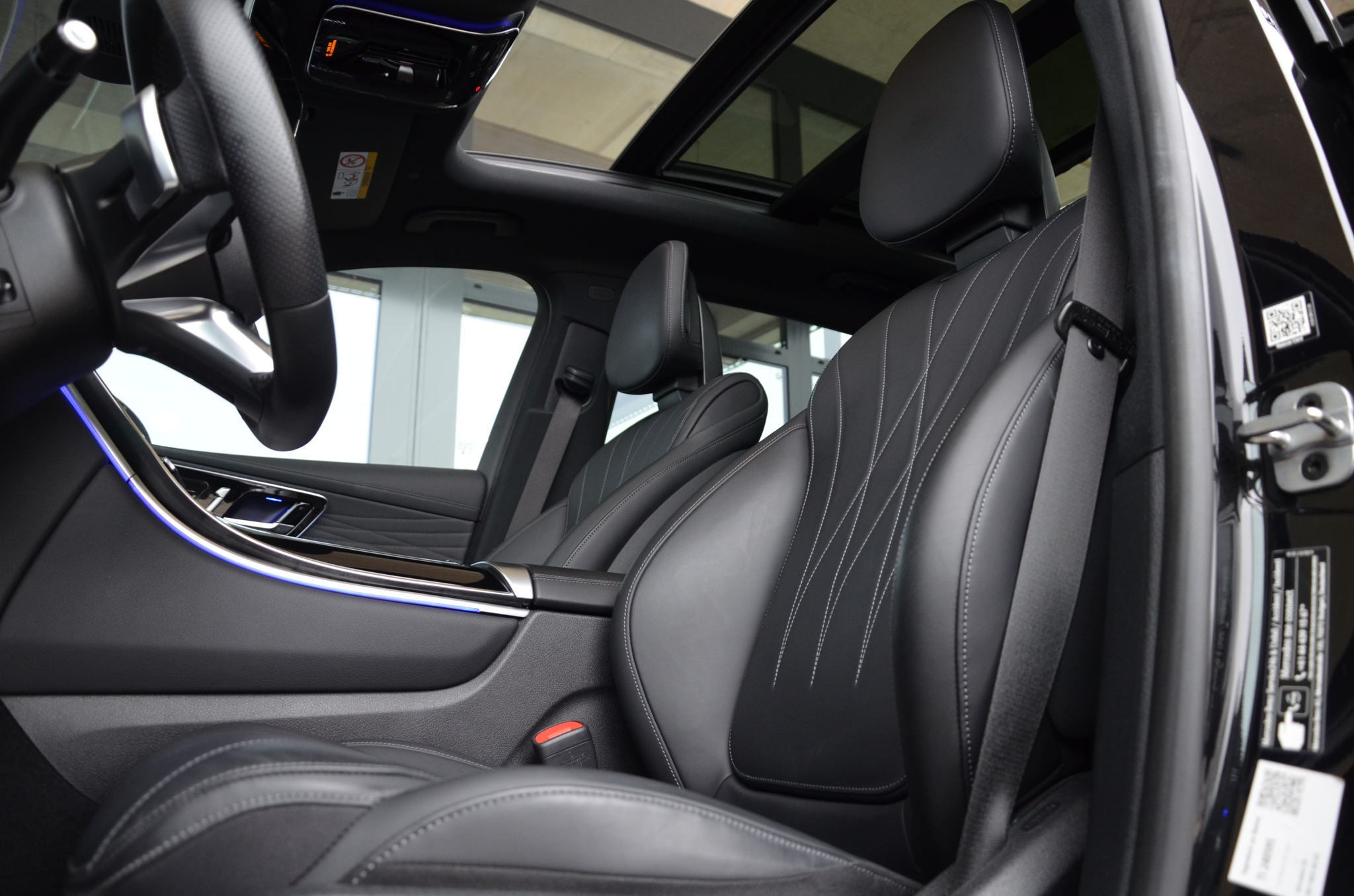 listing desktop thumbnail image 13