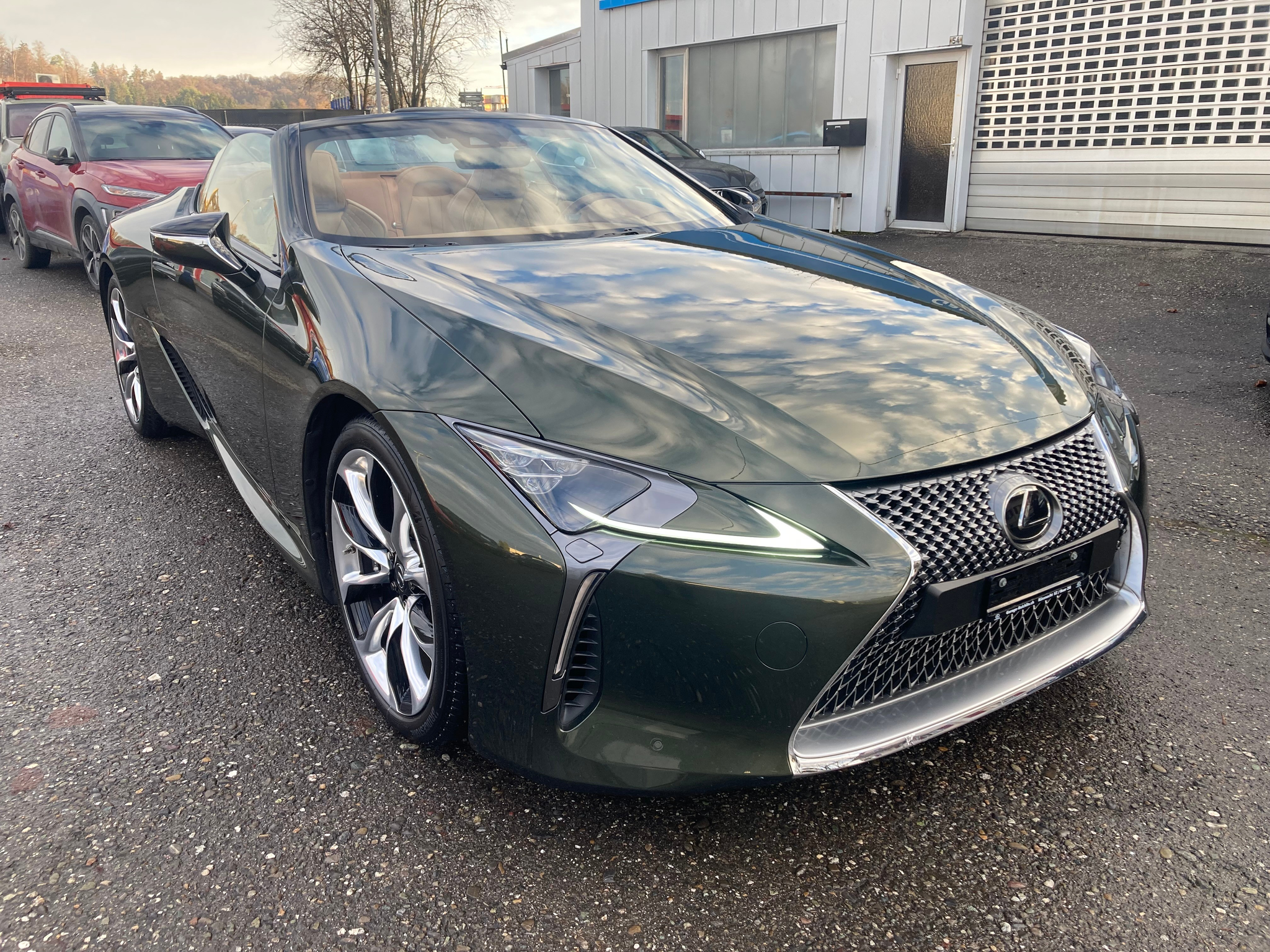 listing desktop thumbnail image 2