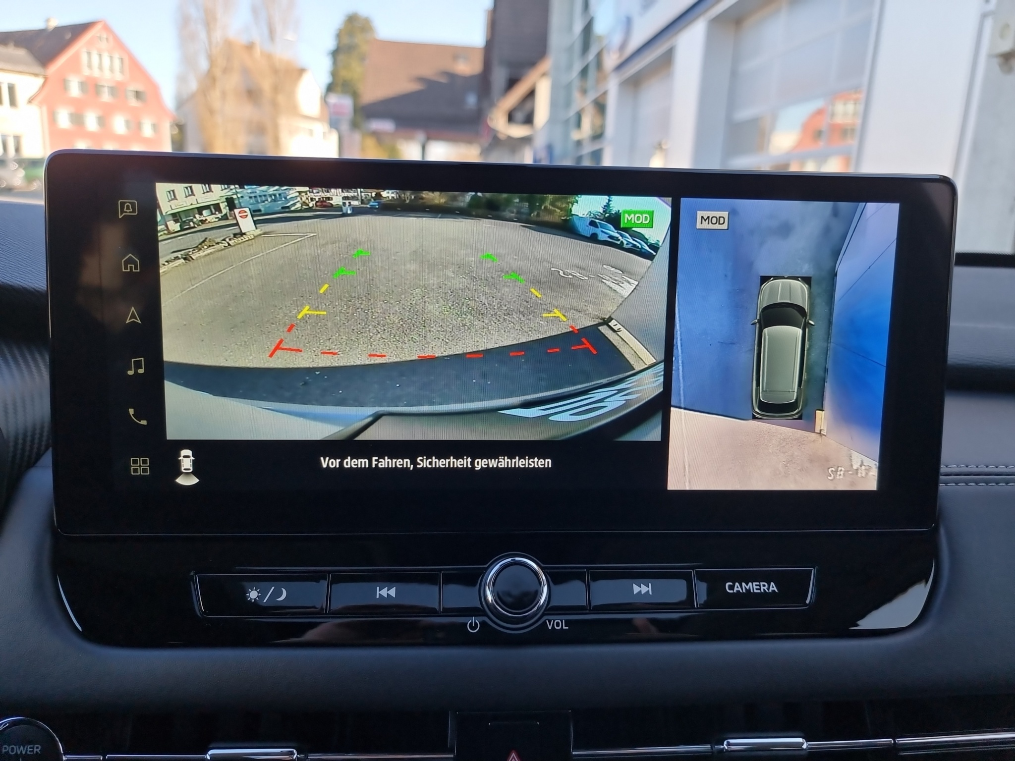 listing desktop thumbnail image 7