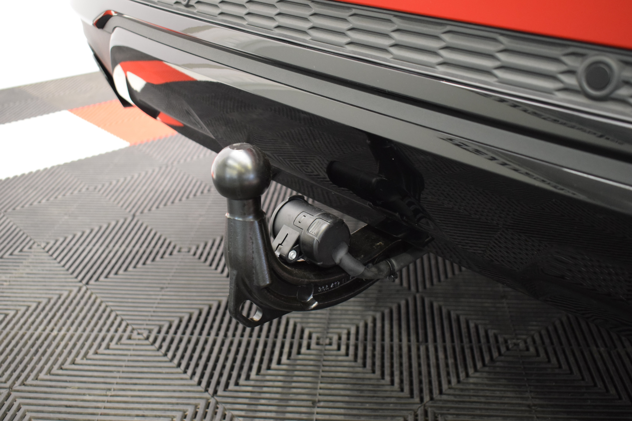 listing desktop thumbnail image 11