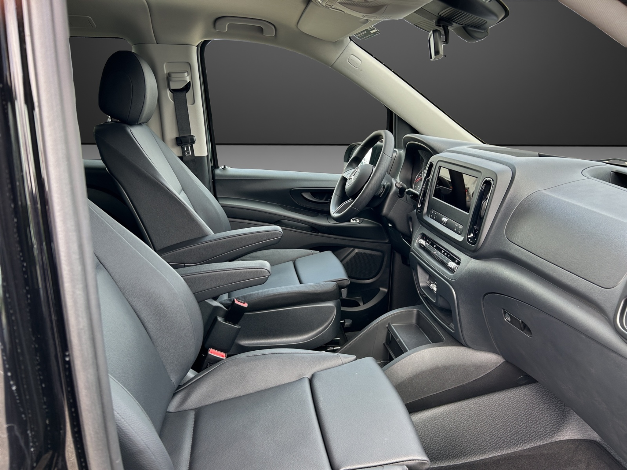 listing desktop thumbnail image 9