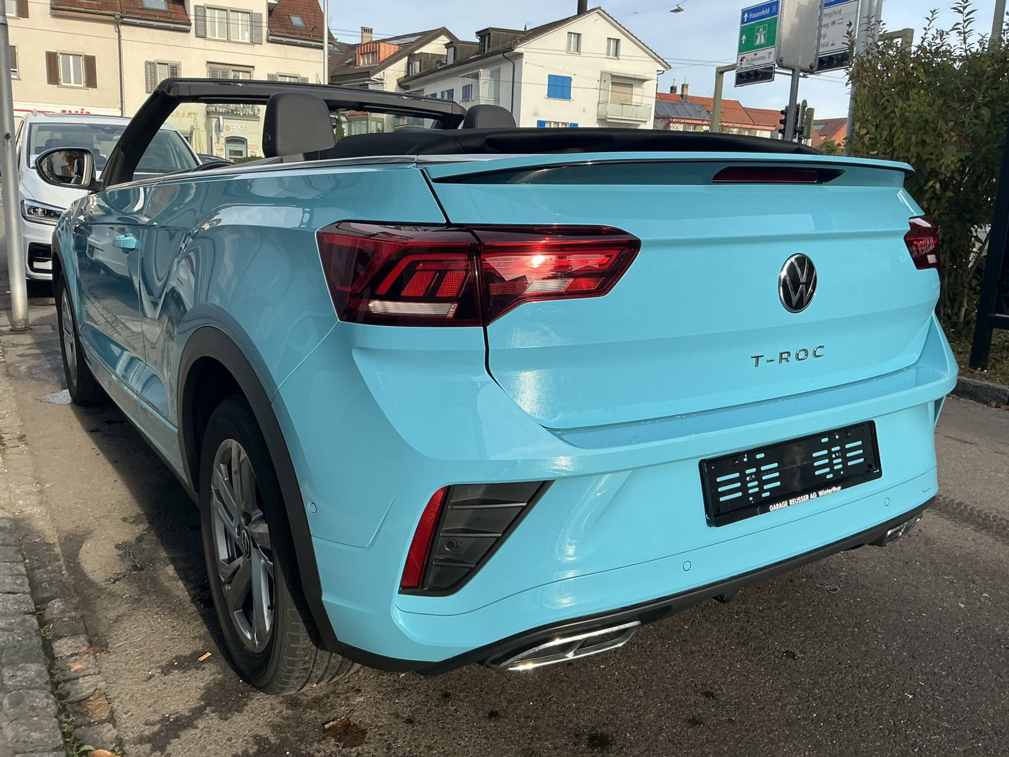 listing desktop thumbnail image 5