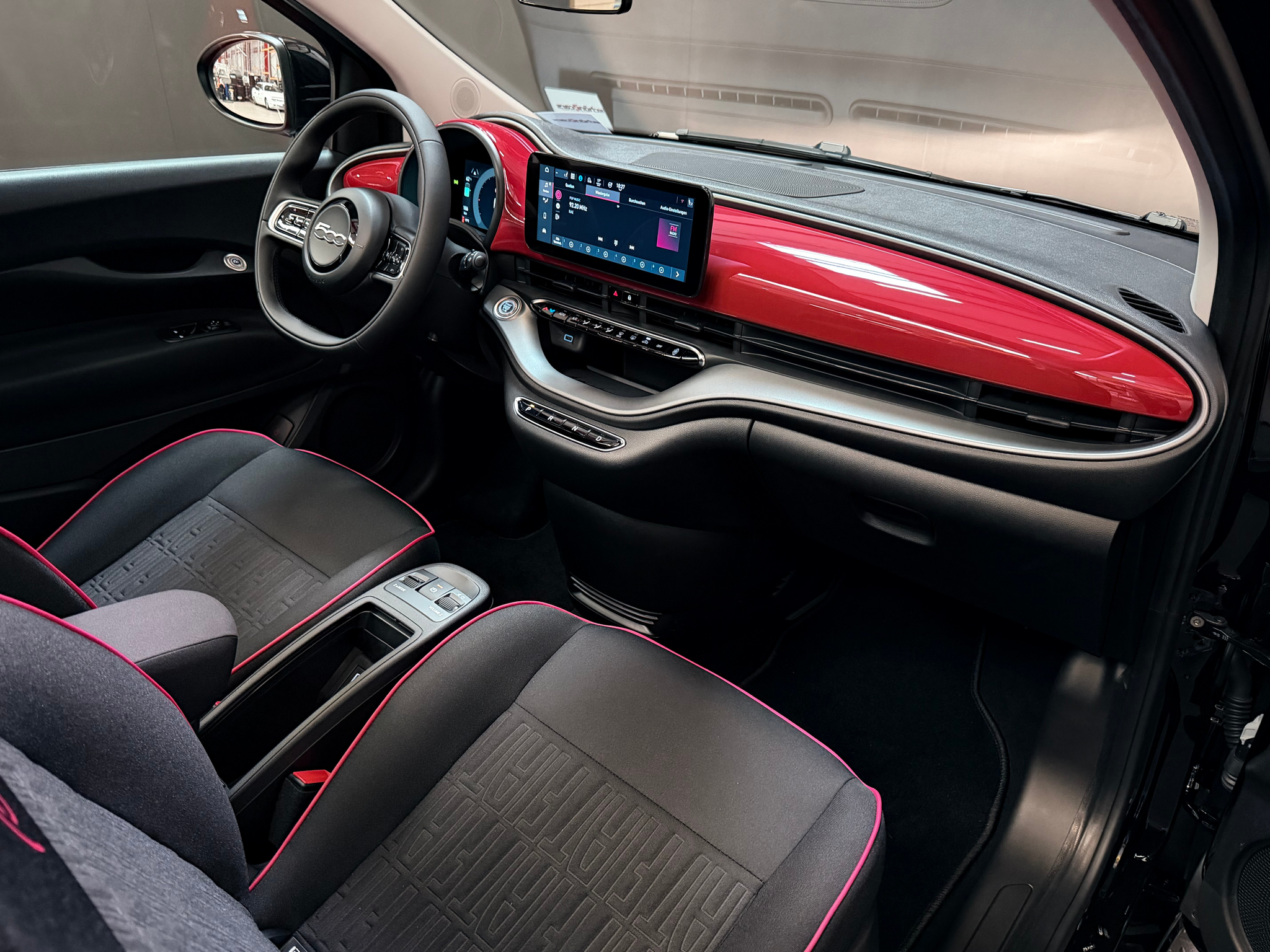 listing desktop thumbnail image 15