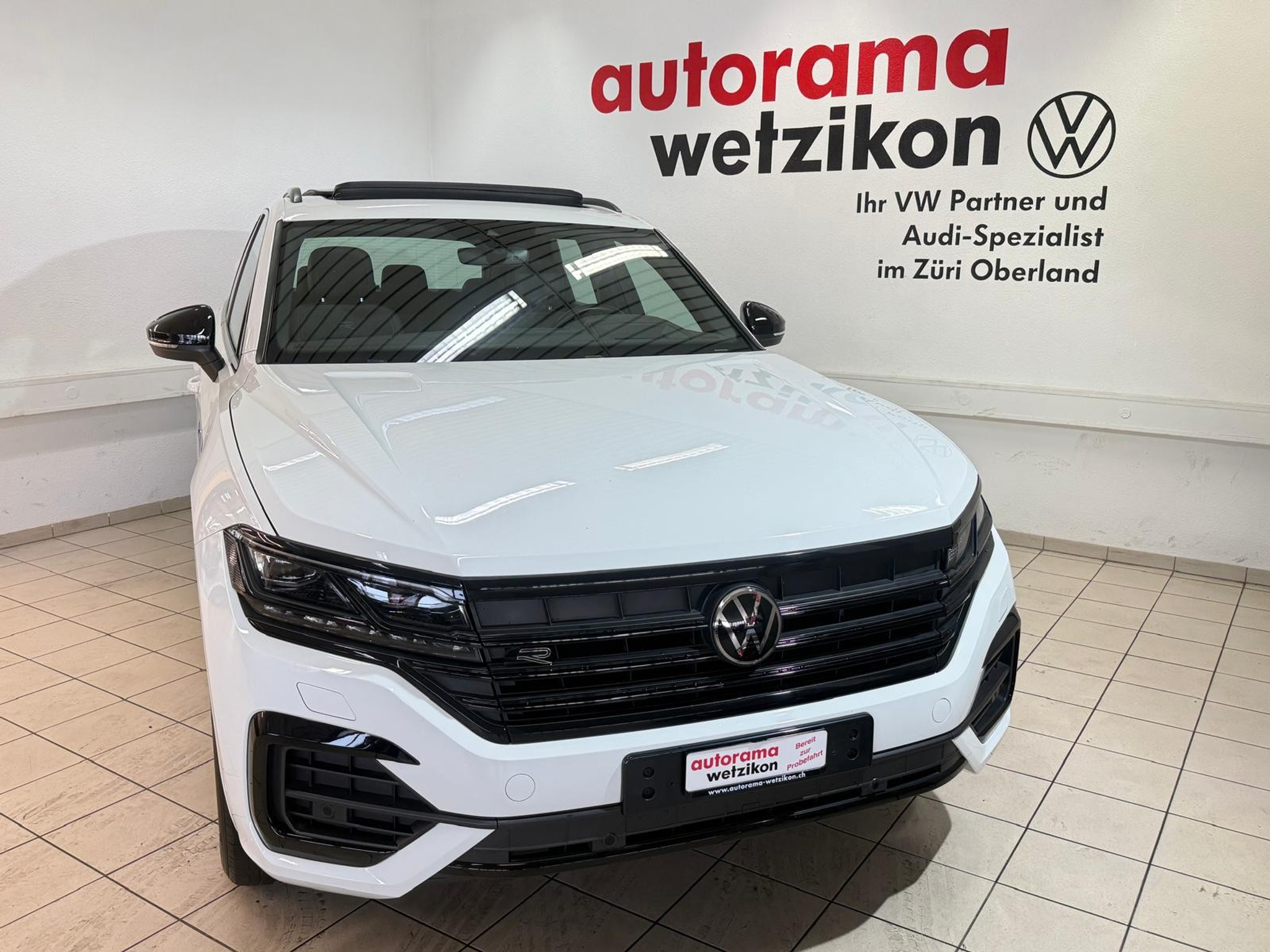 listing desktop thumbnail image 1