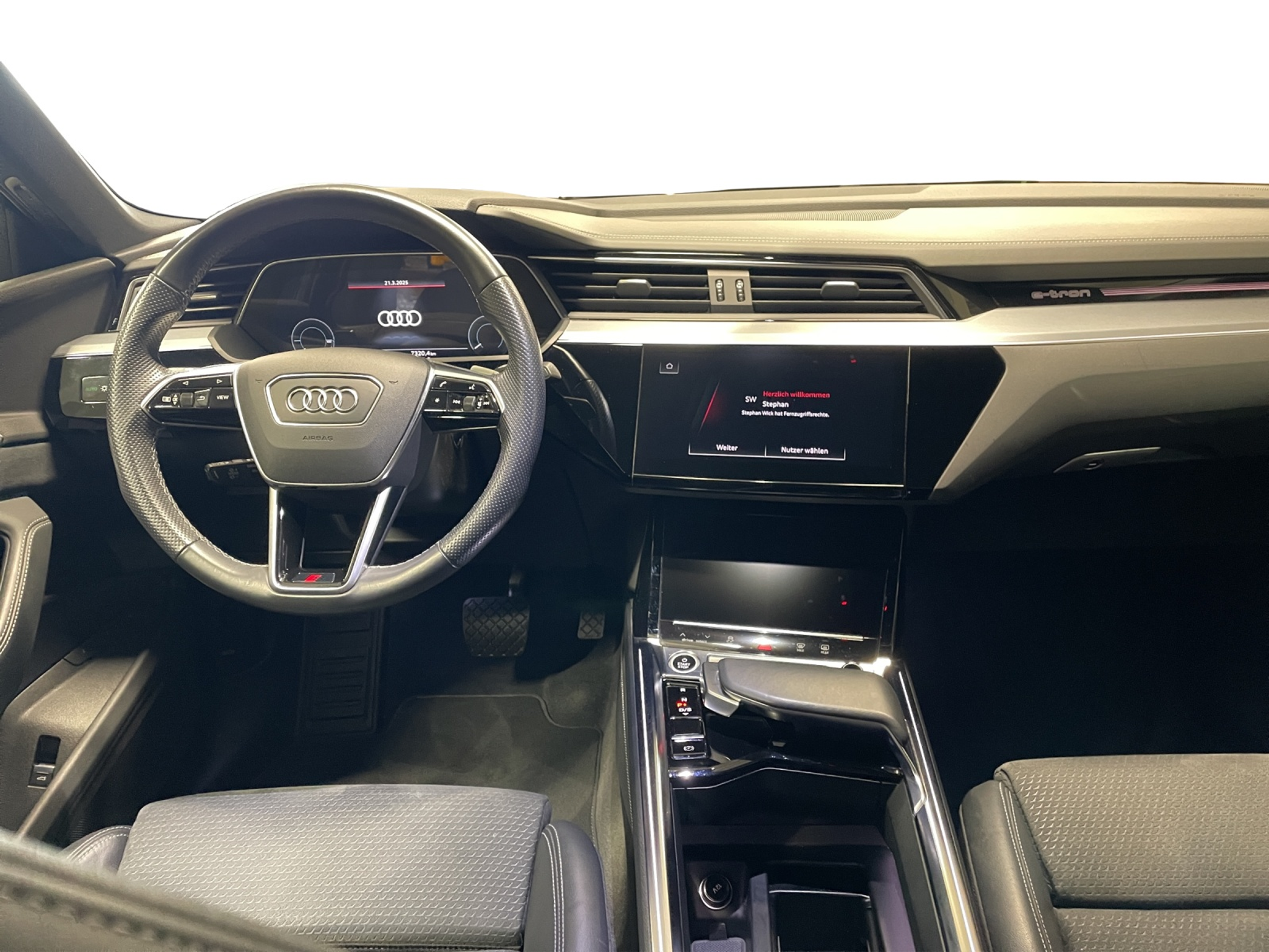 listing desktop thumbnail image 10