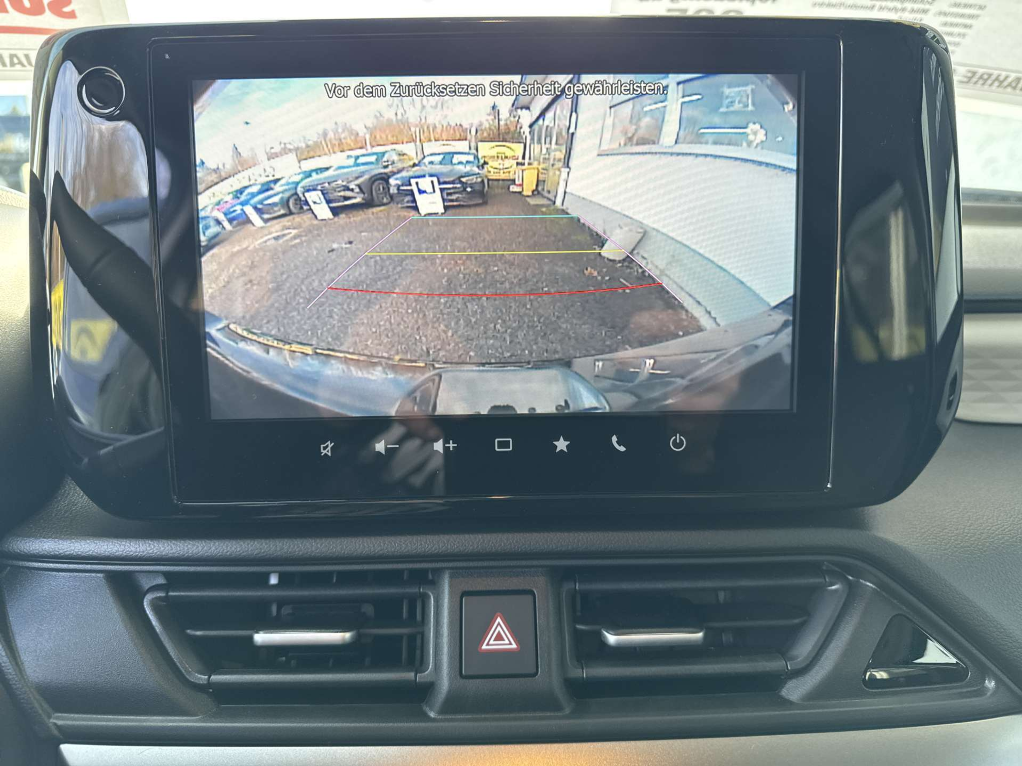 listing desktop thumbnail image 10