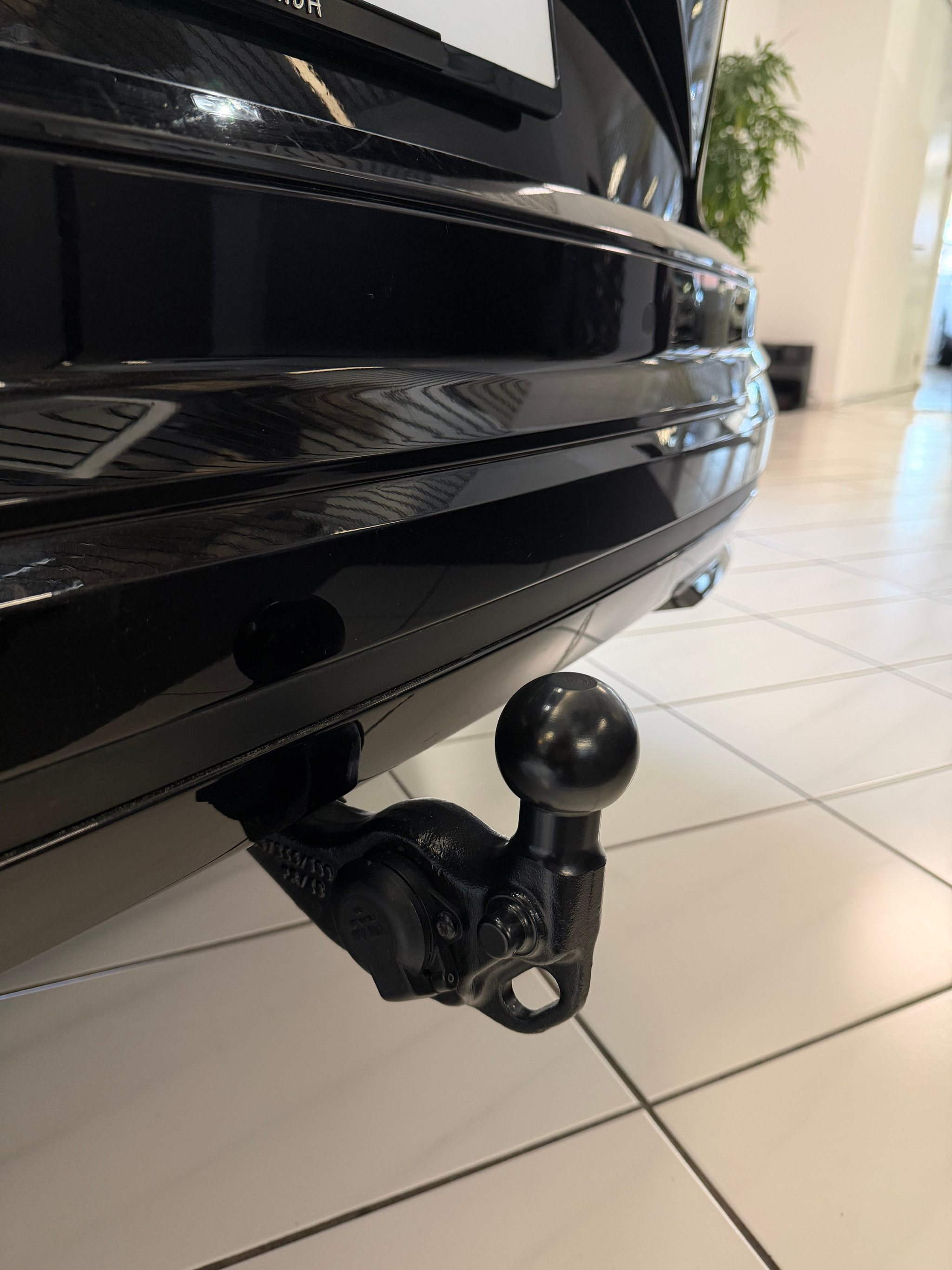 listing desktop thumbnail image 28