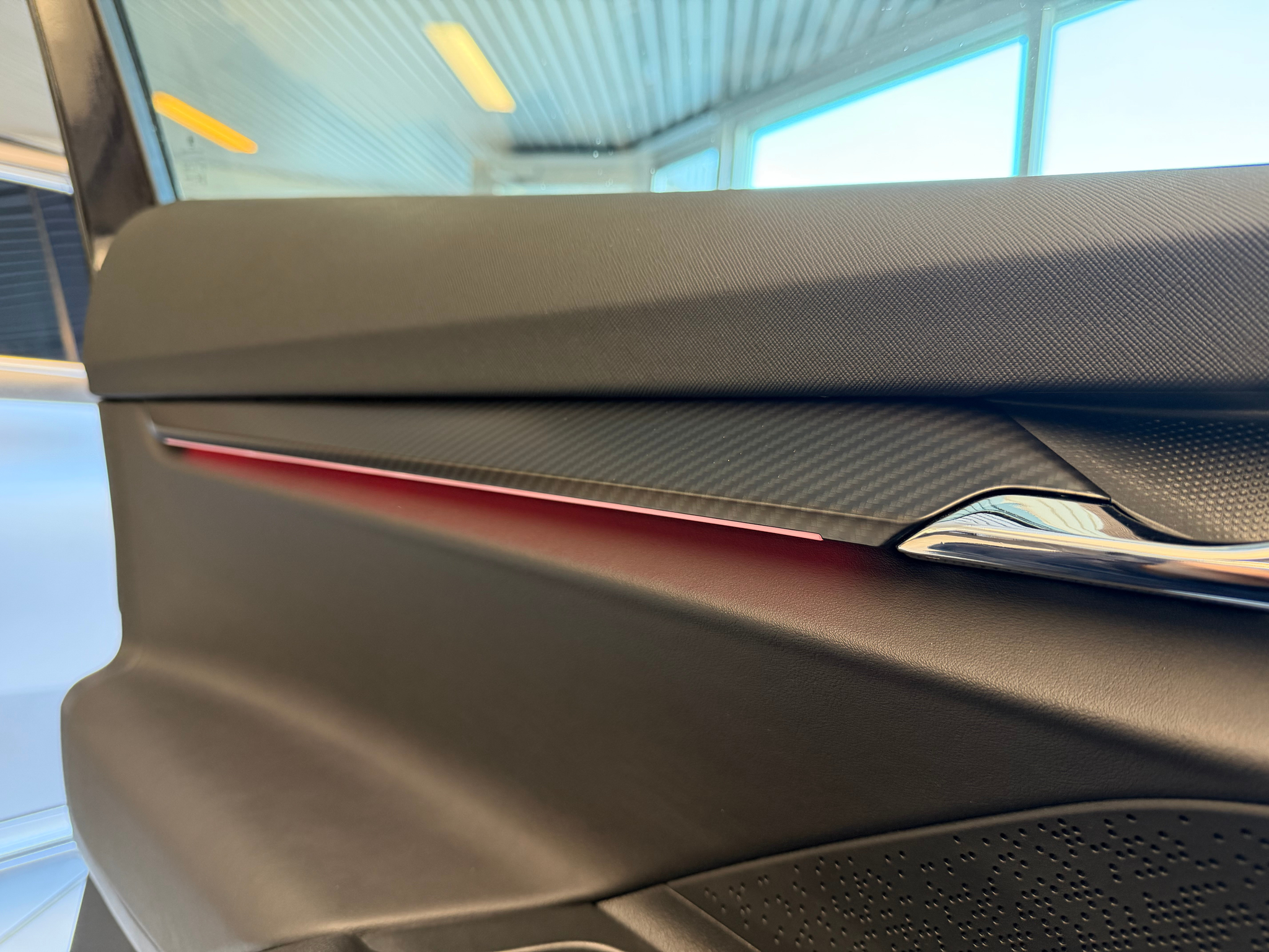 listing desktop thumbnail image 21