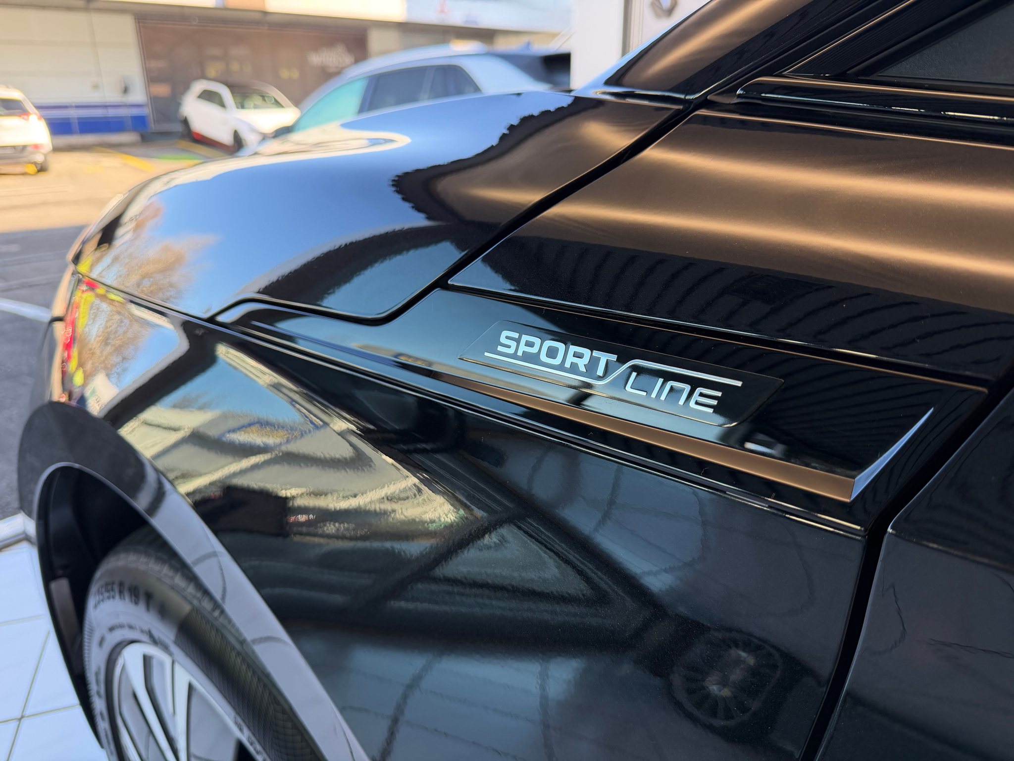 listing desktop thumbnail image 26