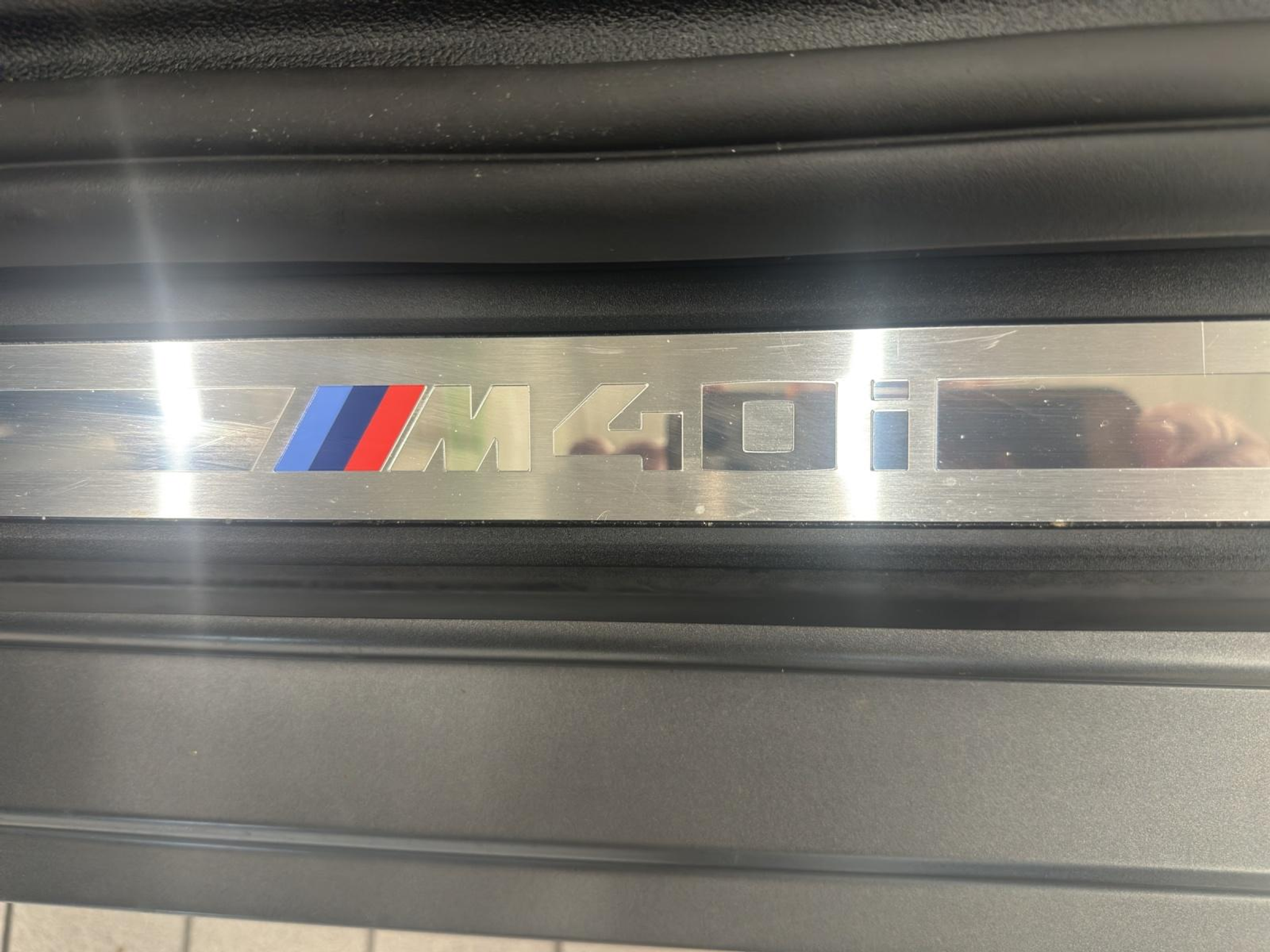 listing desktop thumbnail image 19