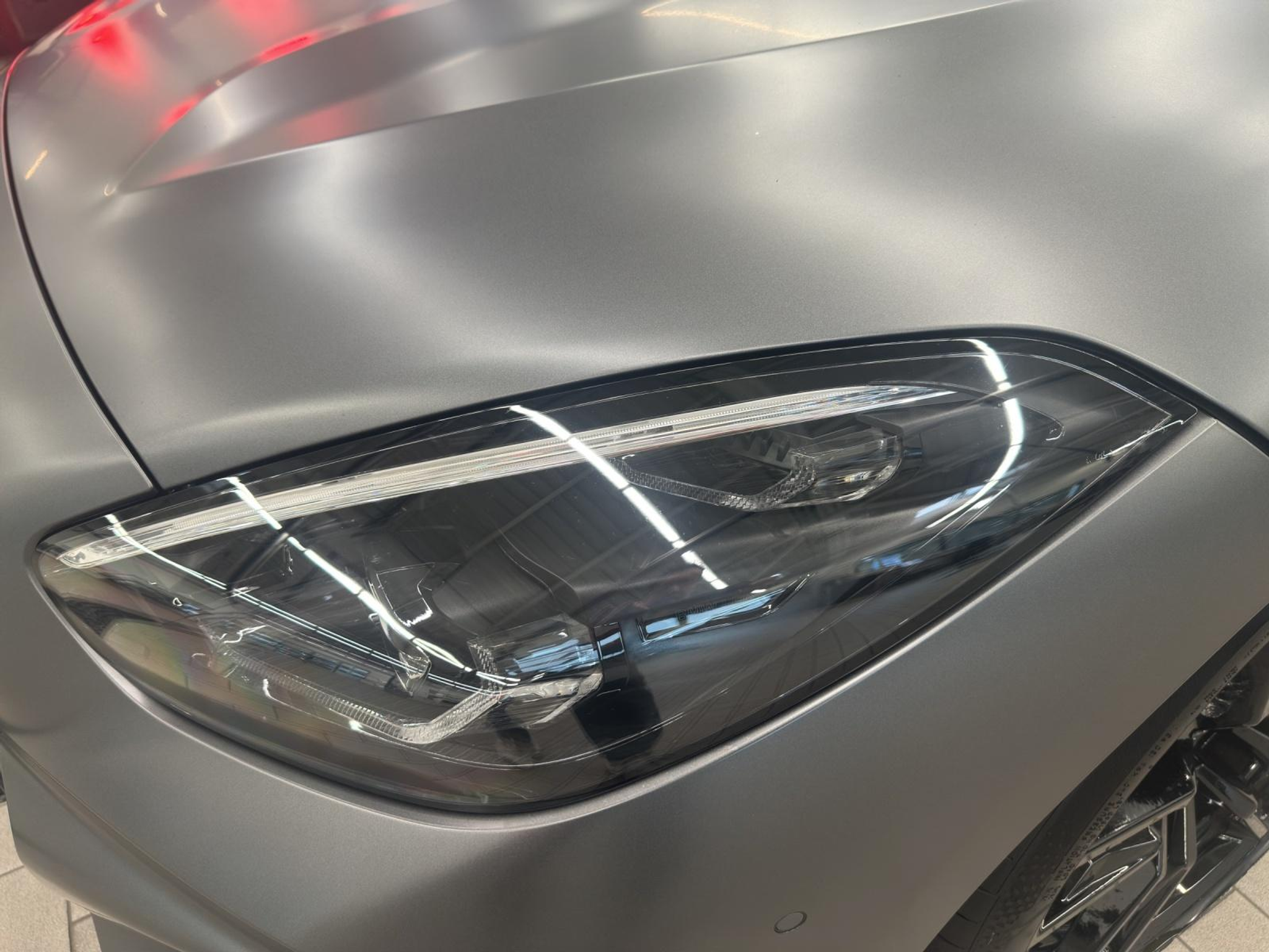 listing desktop thumbnail image 18