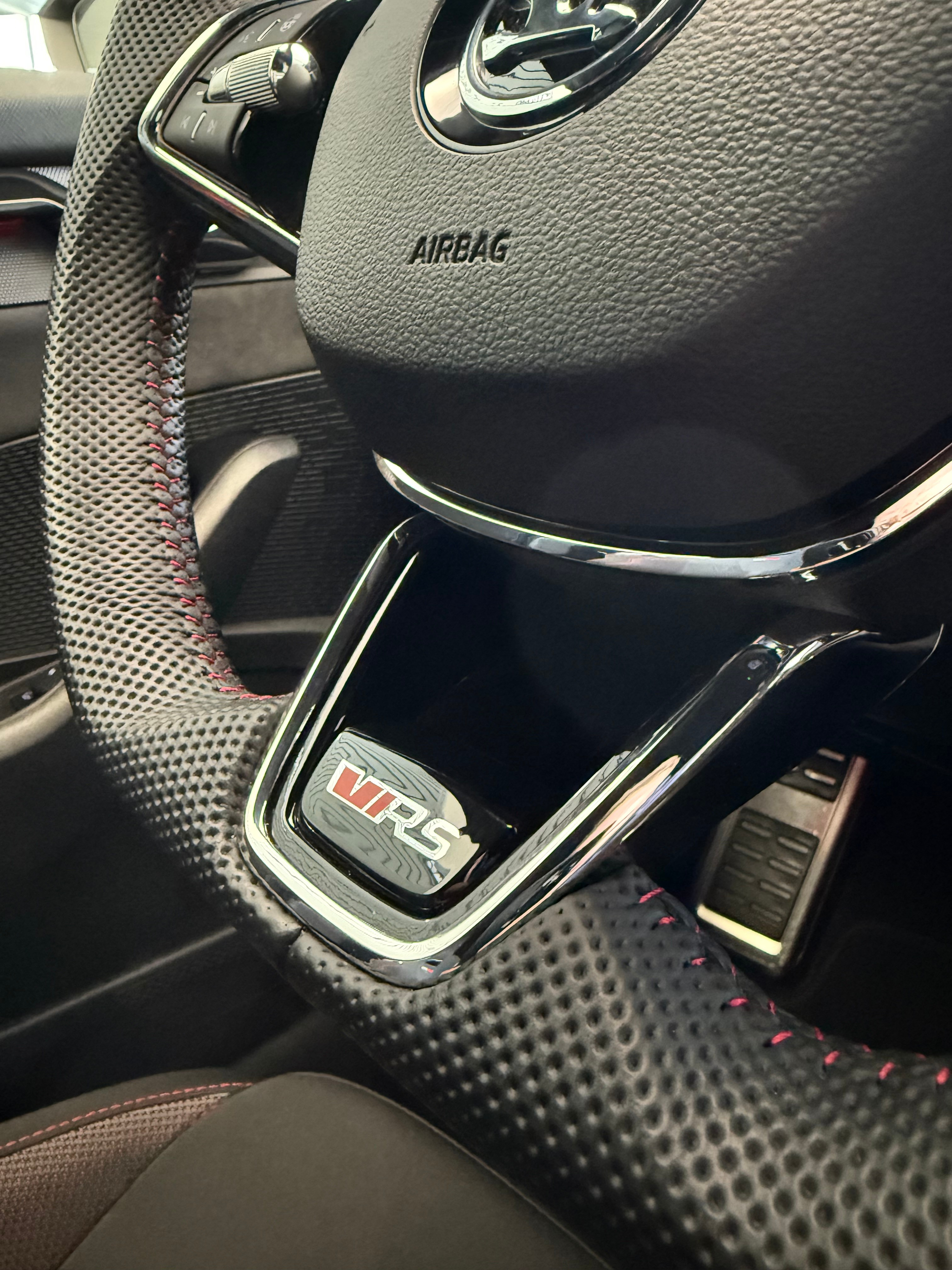 listing desktop thumbnail image 13