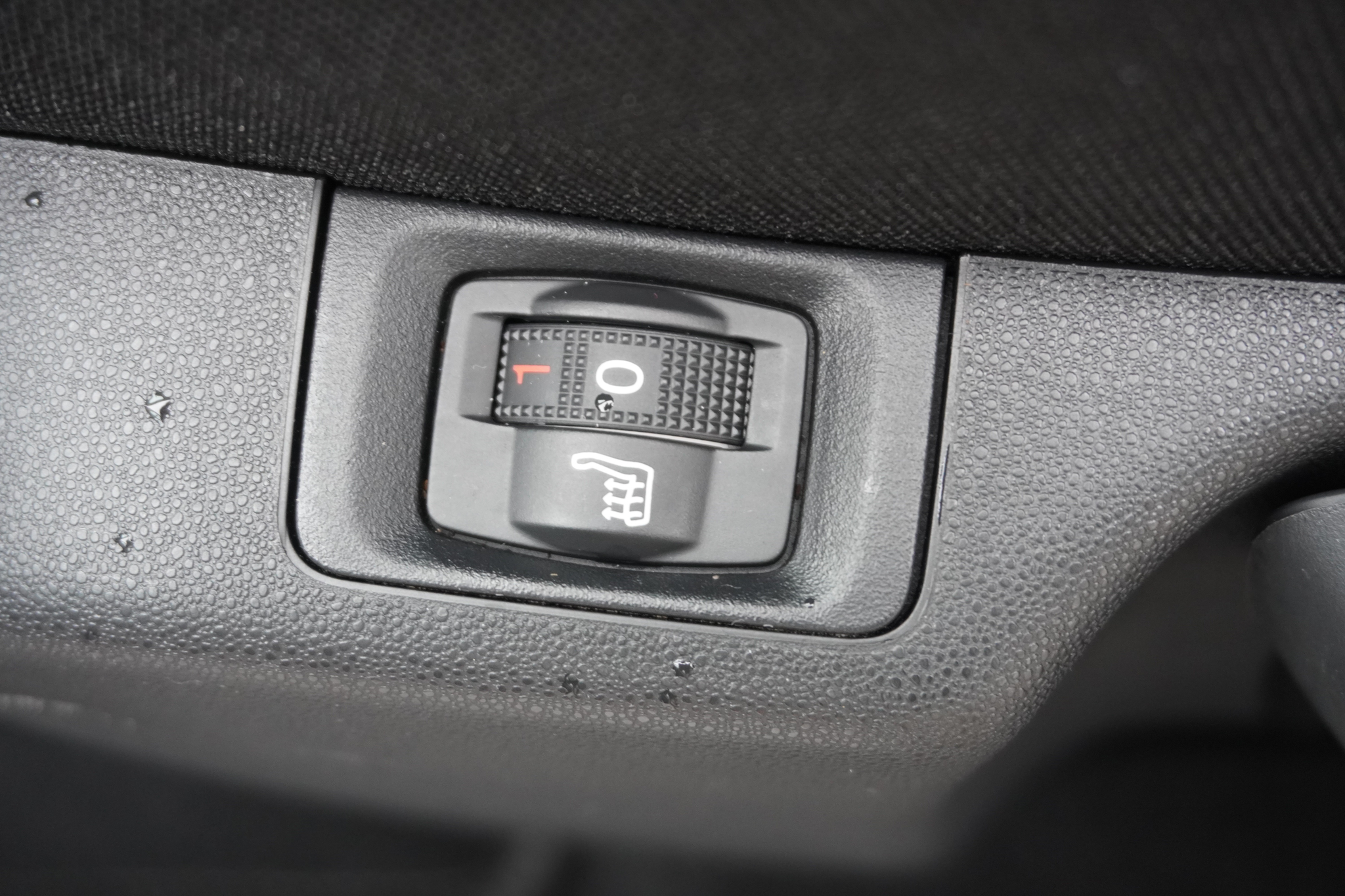 listing desktop thumbnail image 12