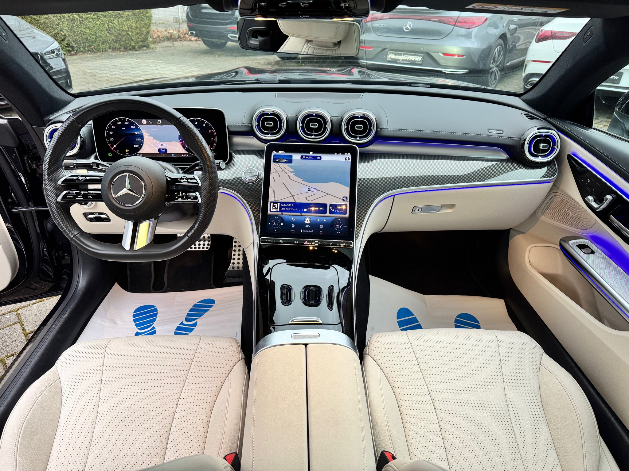 listing desktop thumbnail image 7